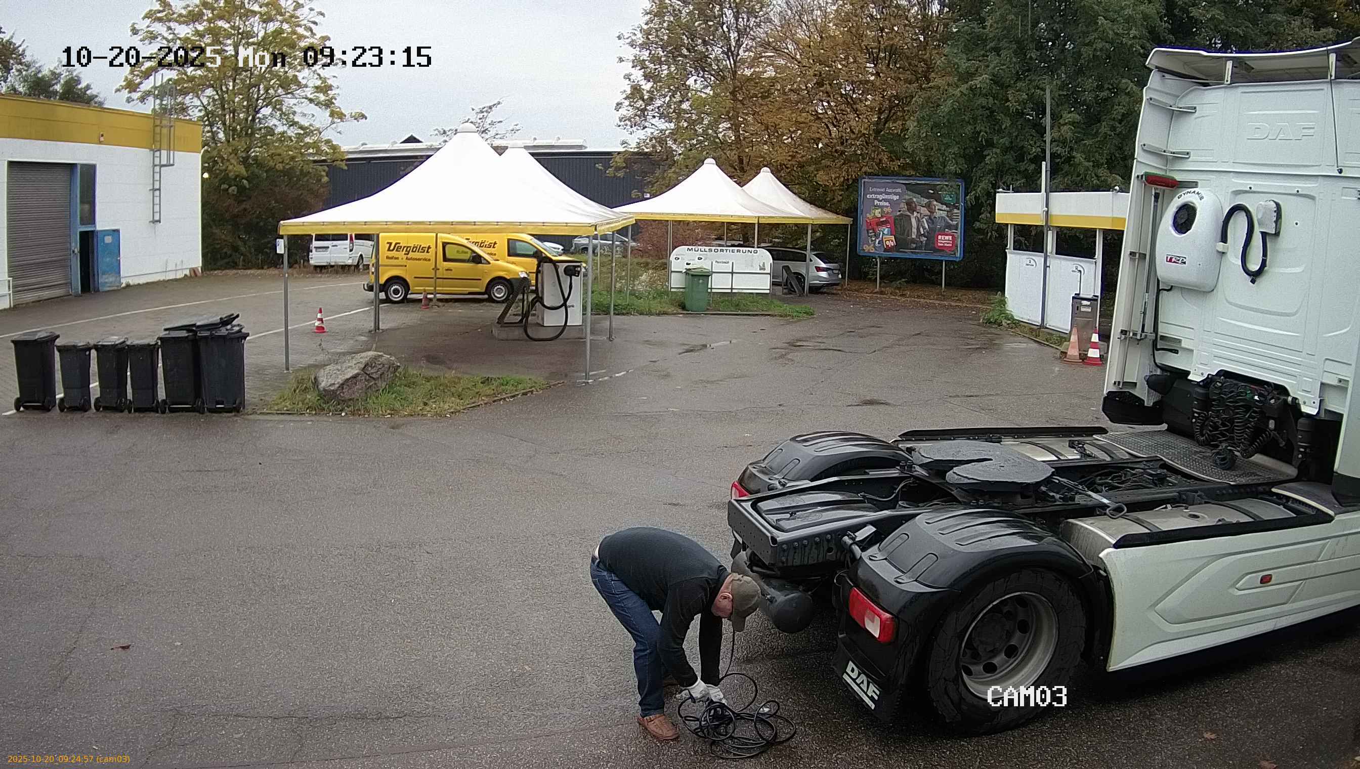 20251020092457
