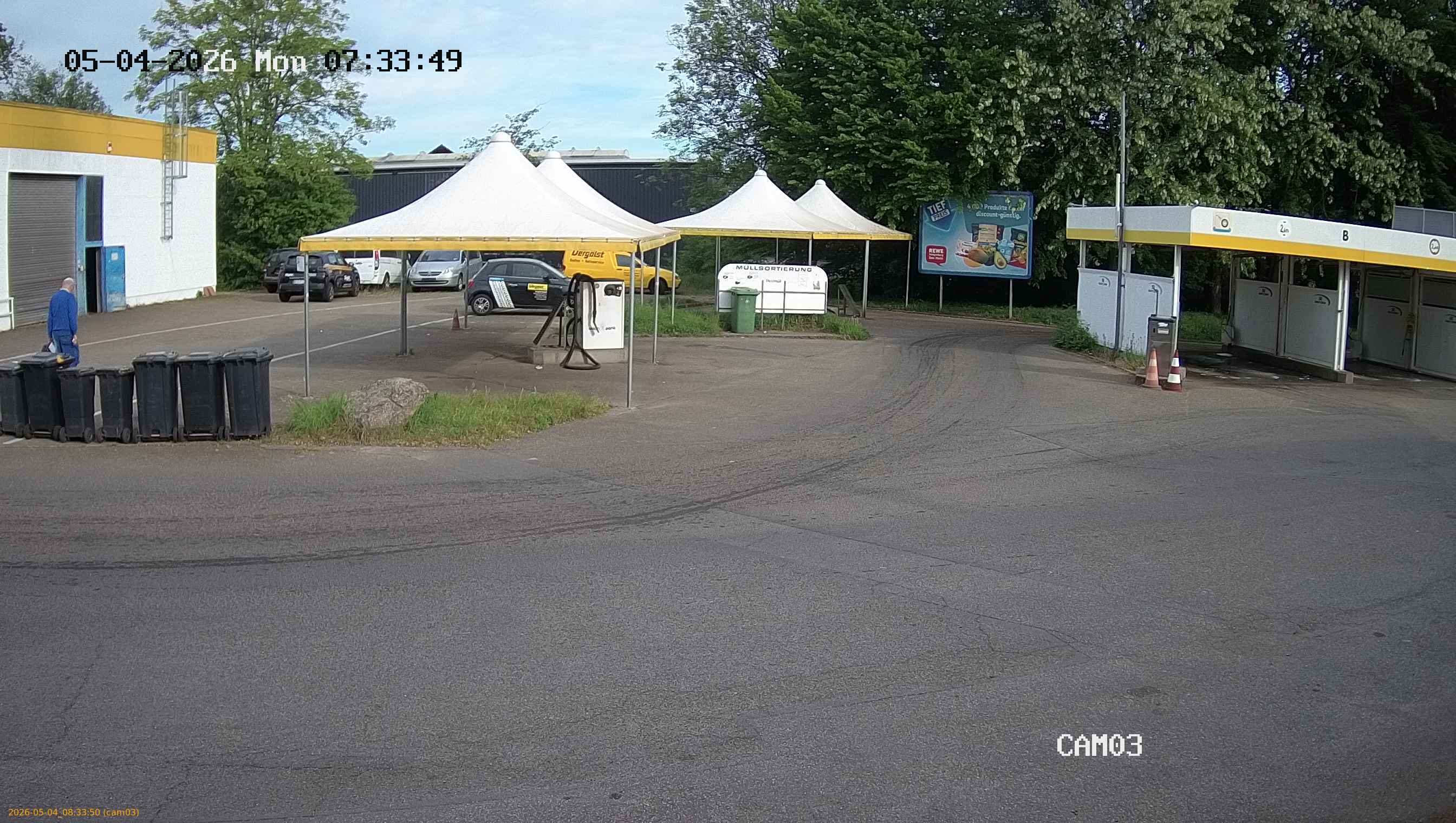 20260504083350