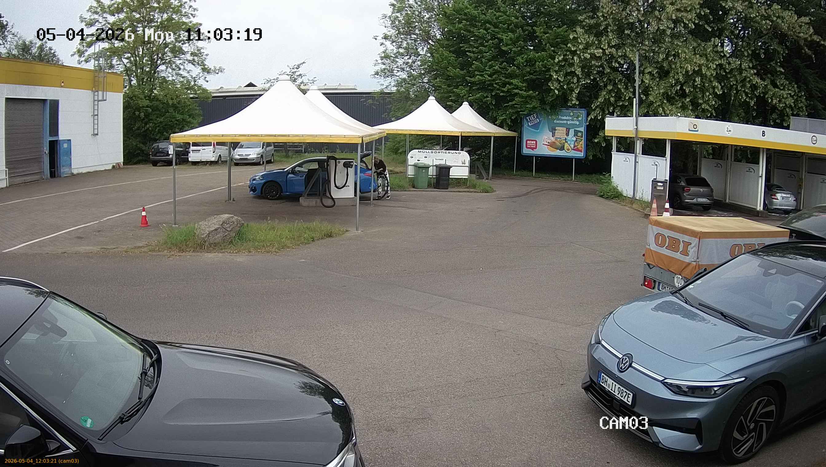 20260504120321
