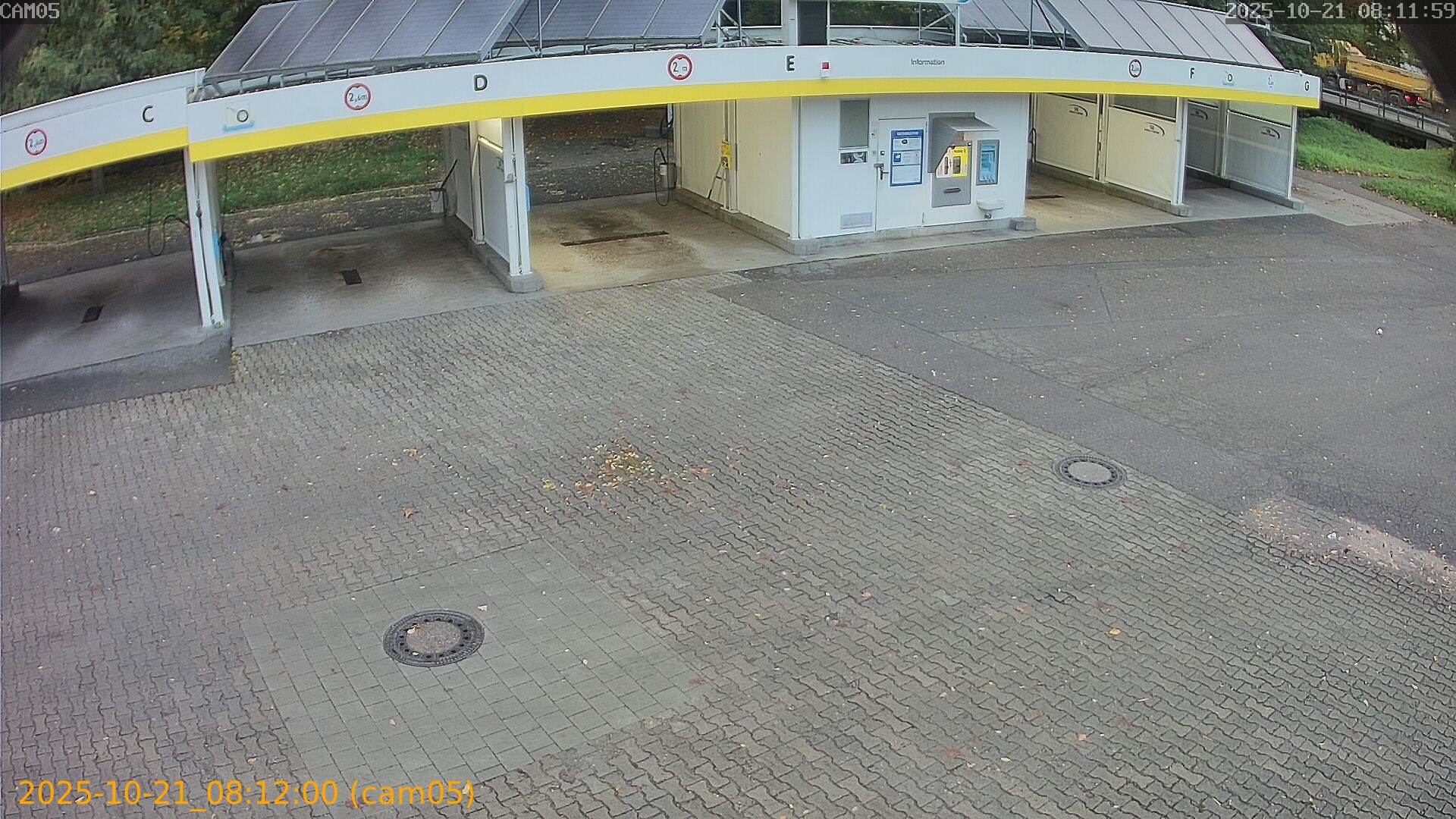 20251021081200