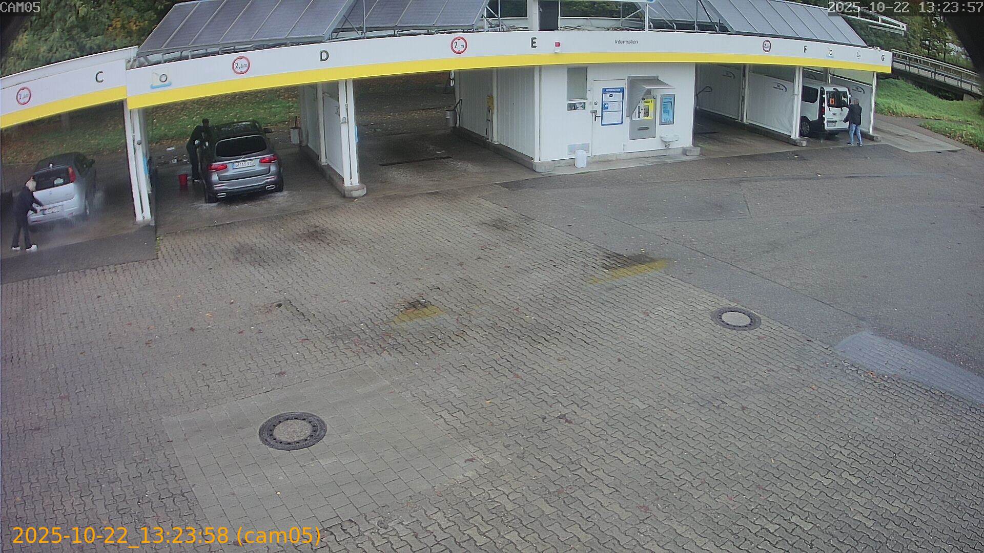 20251022132358