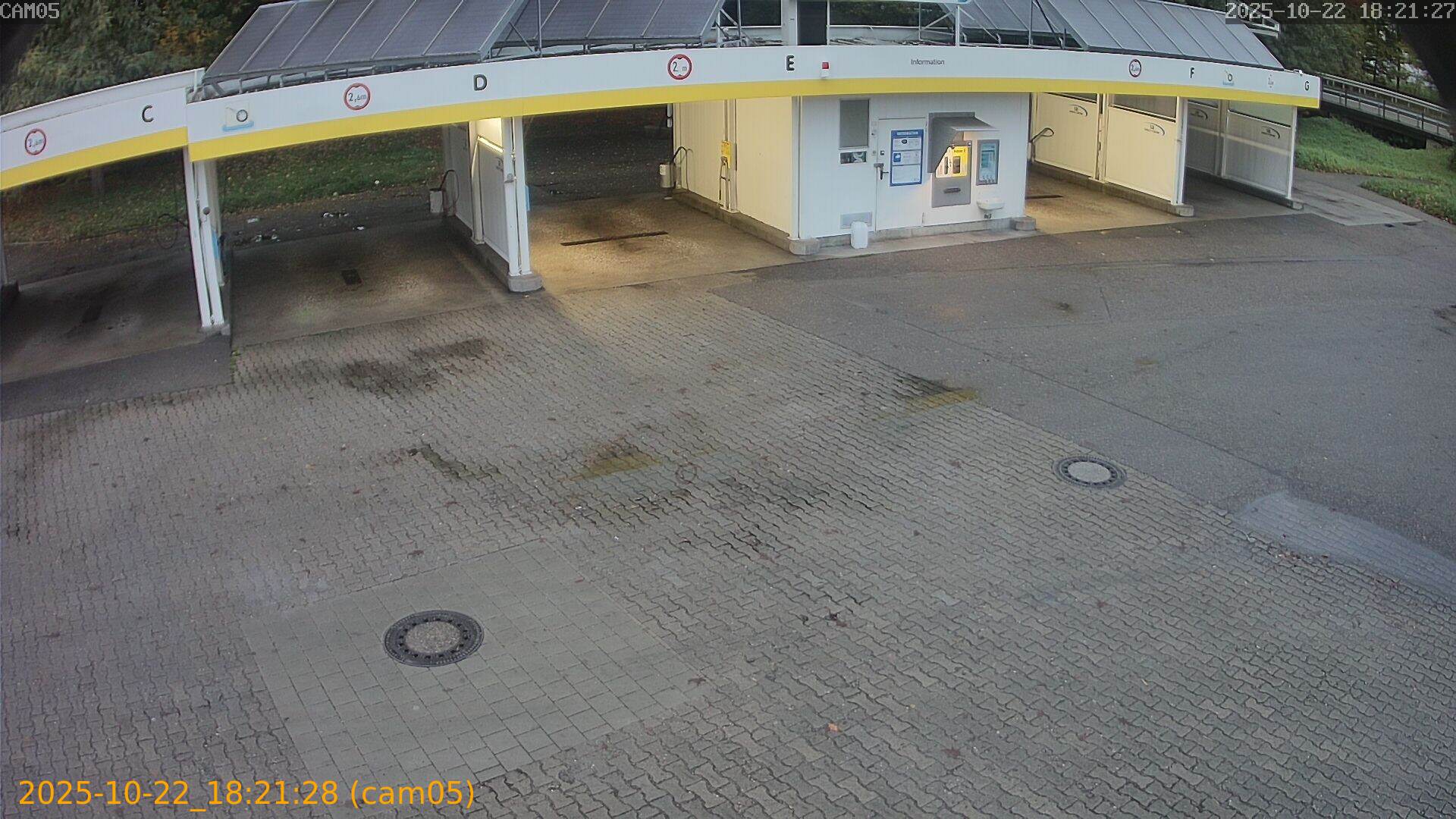 20251022182128