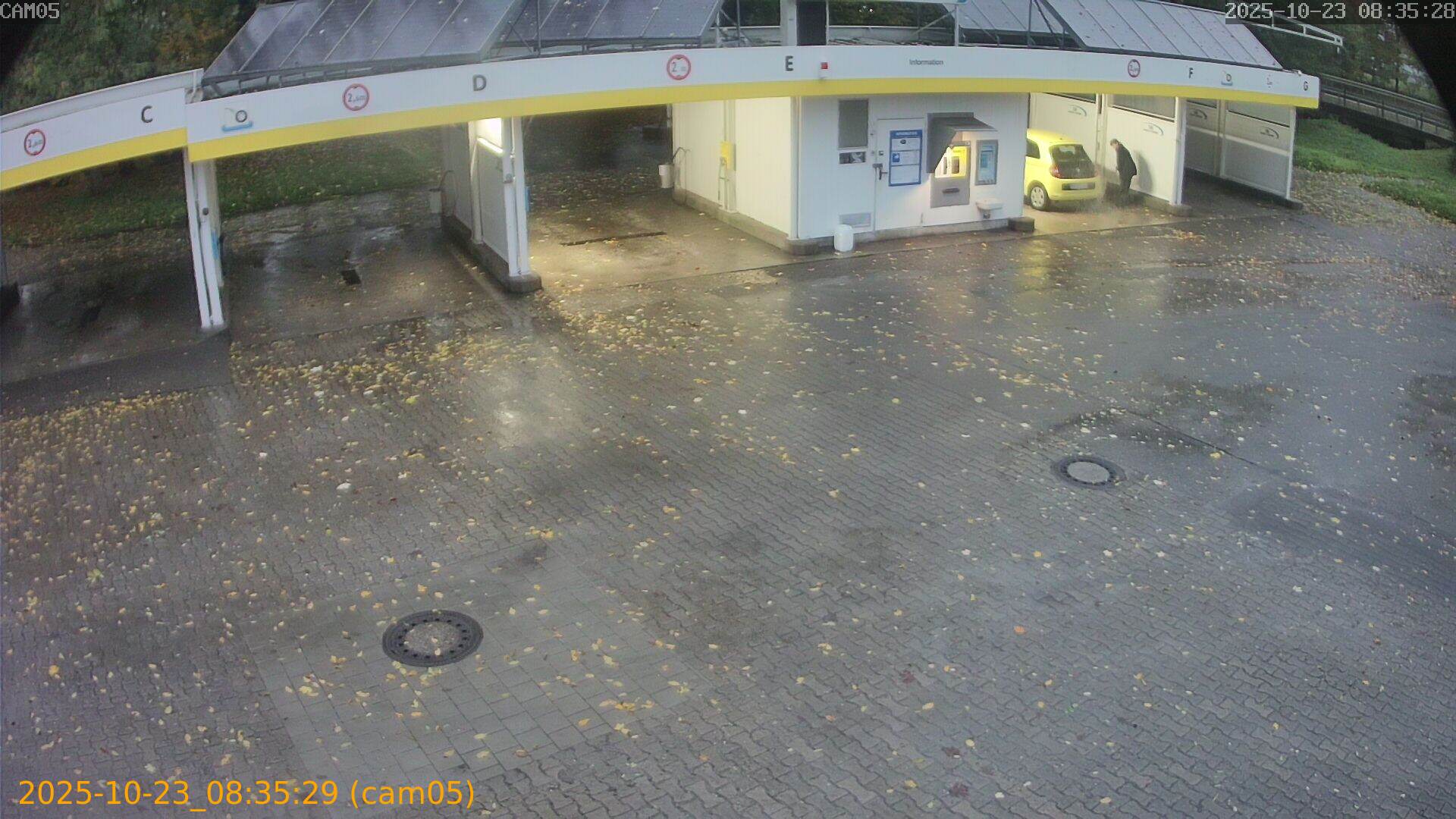 20251023083529