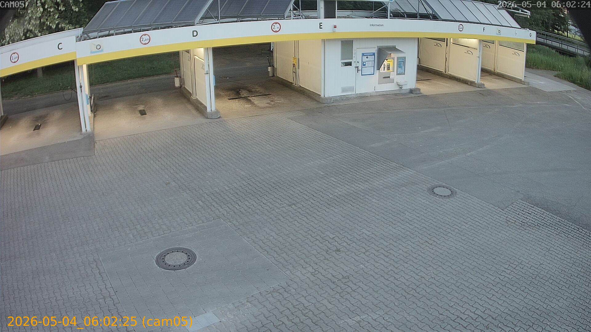 20260504060225