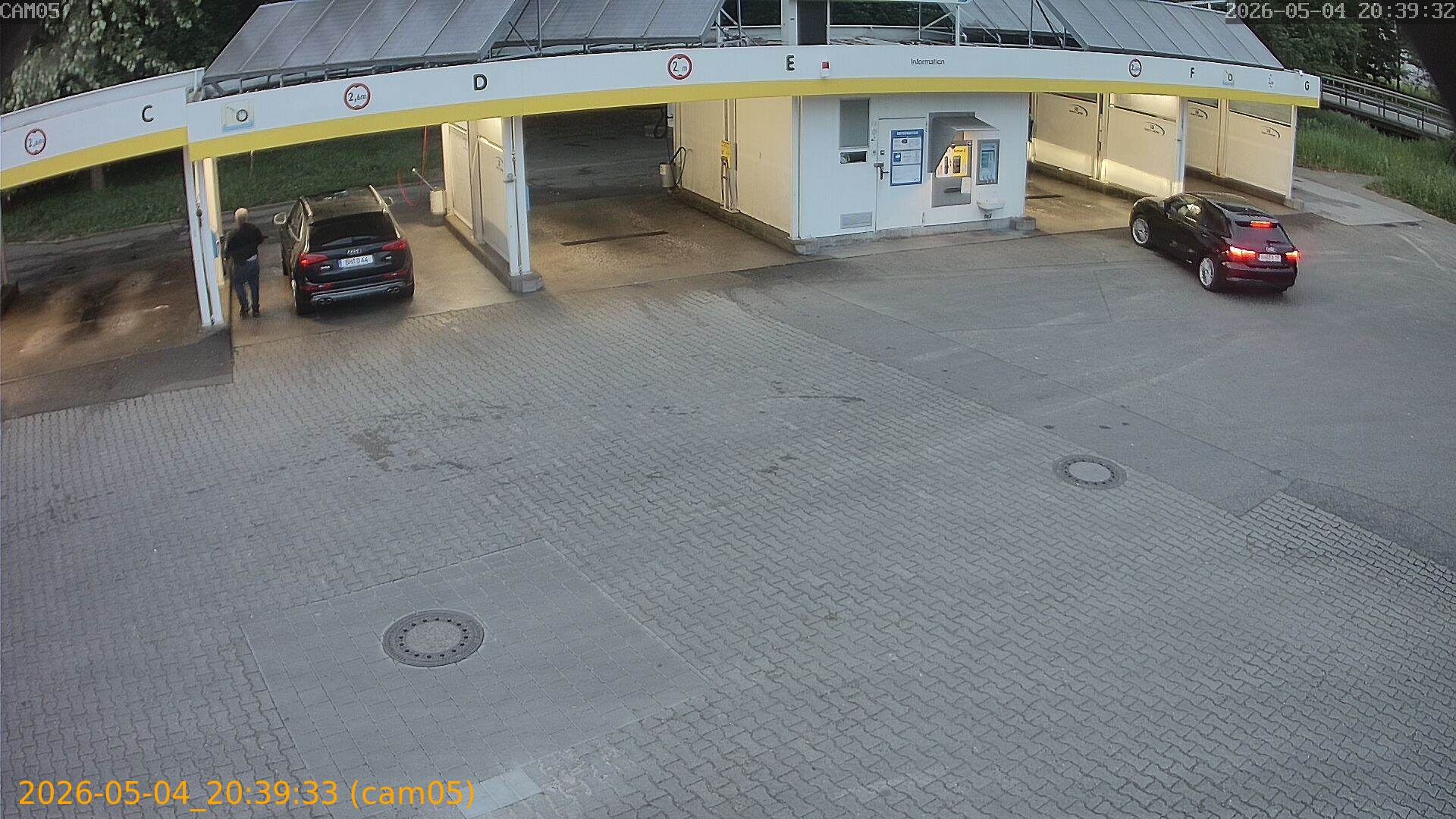 20260504203933
