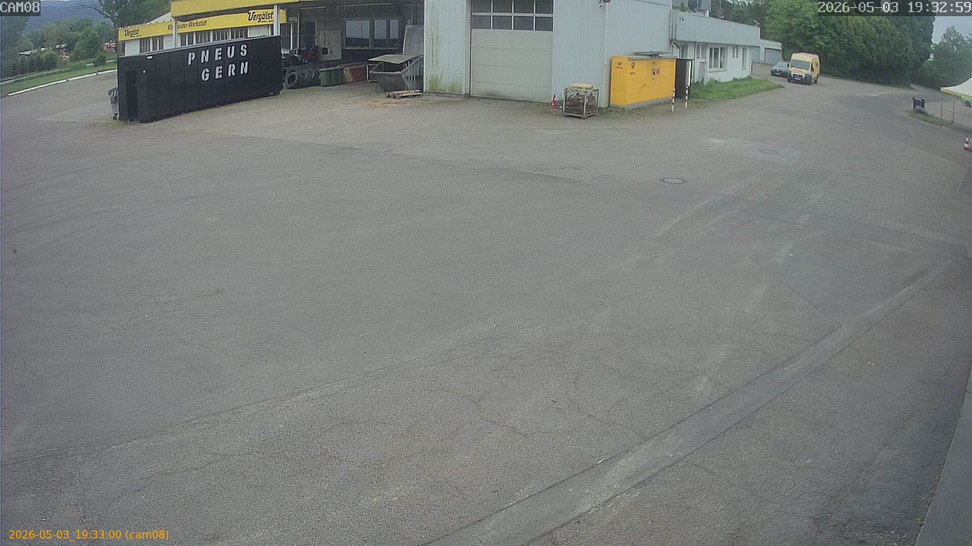 20260503193300