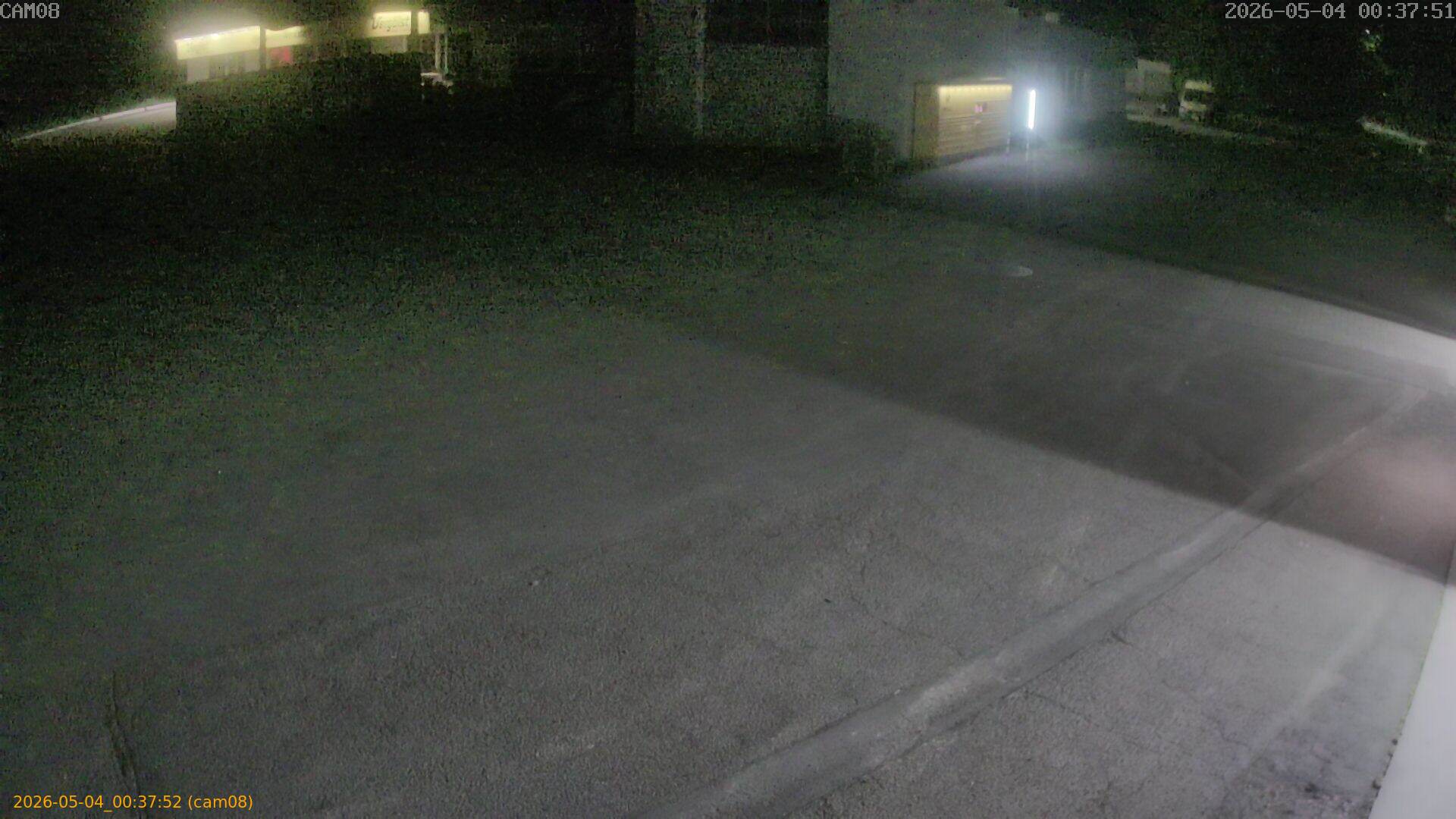 20260504003752