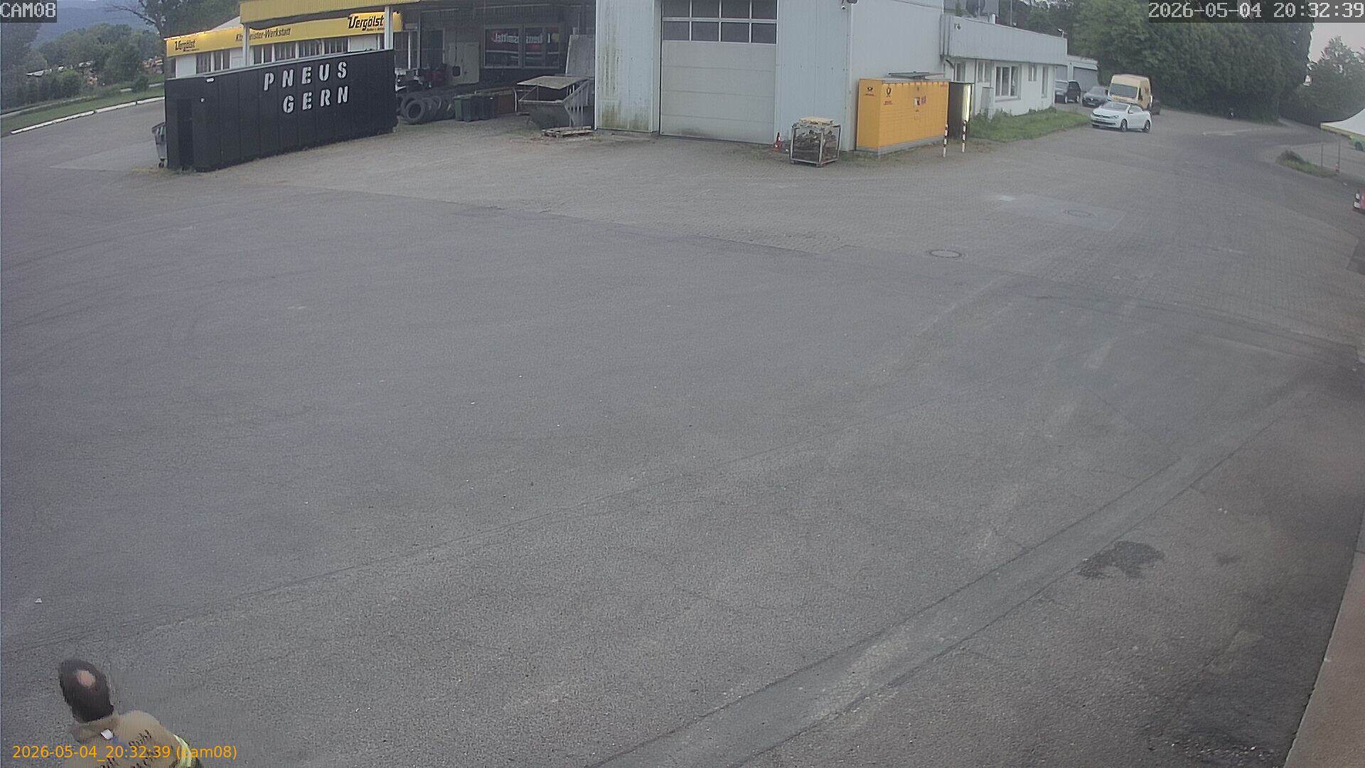 20260504203239