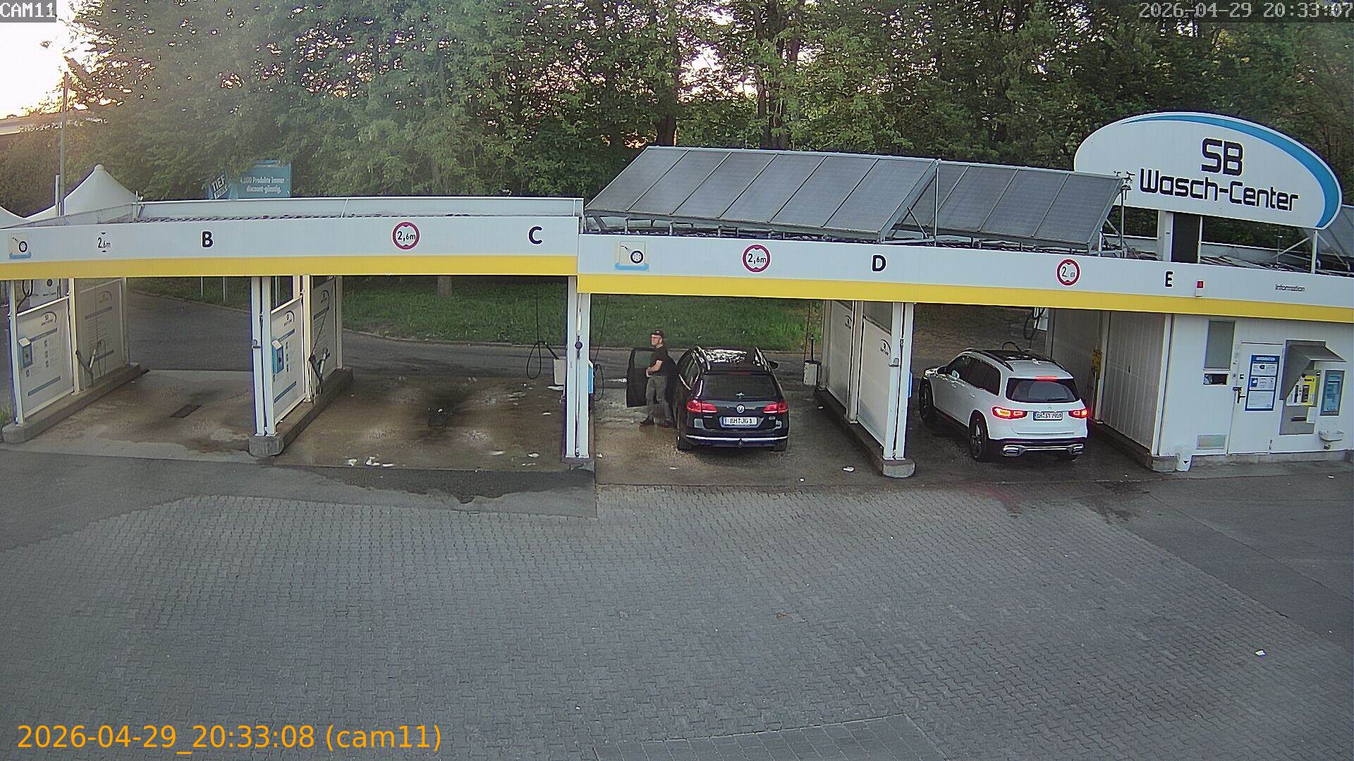 20260429203308
