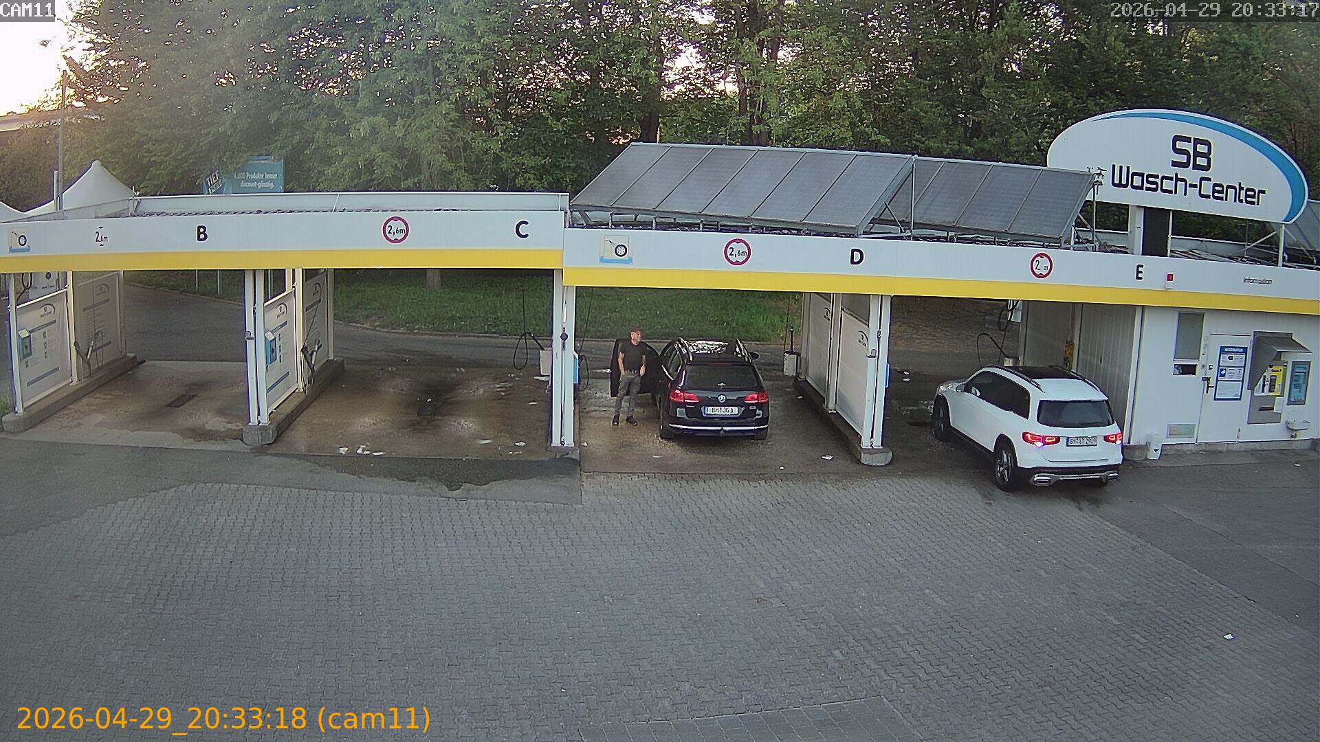 20260429203318