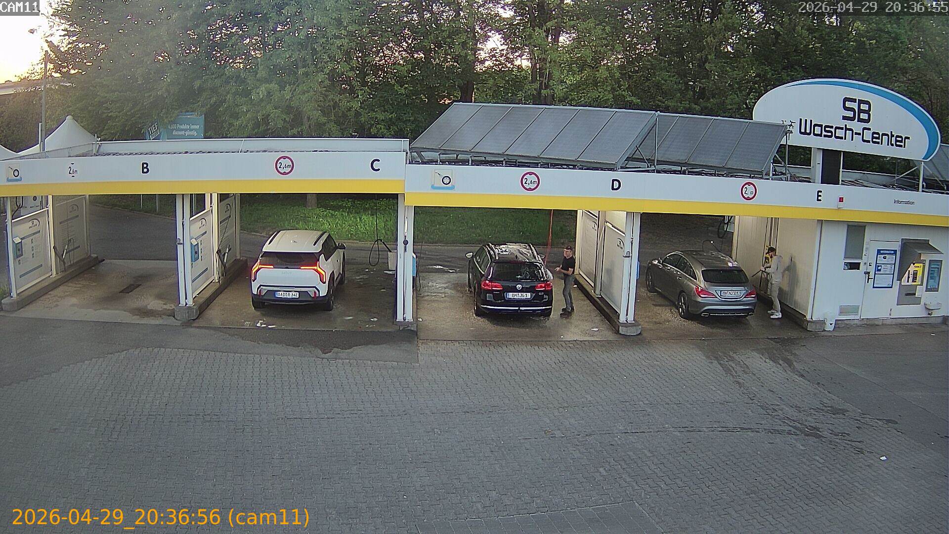 20260429203656