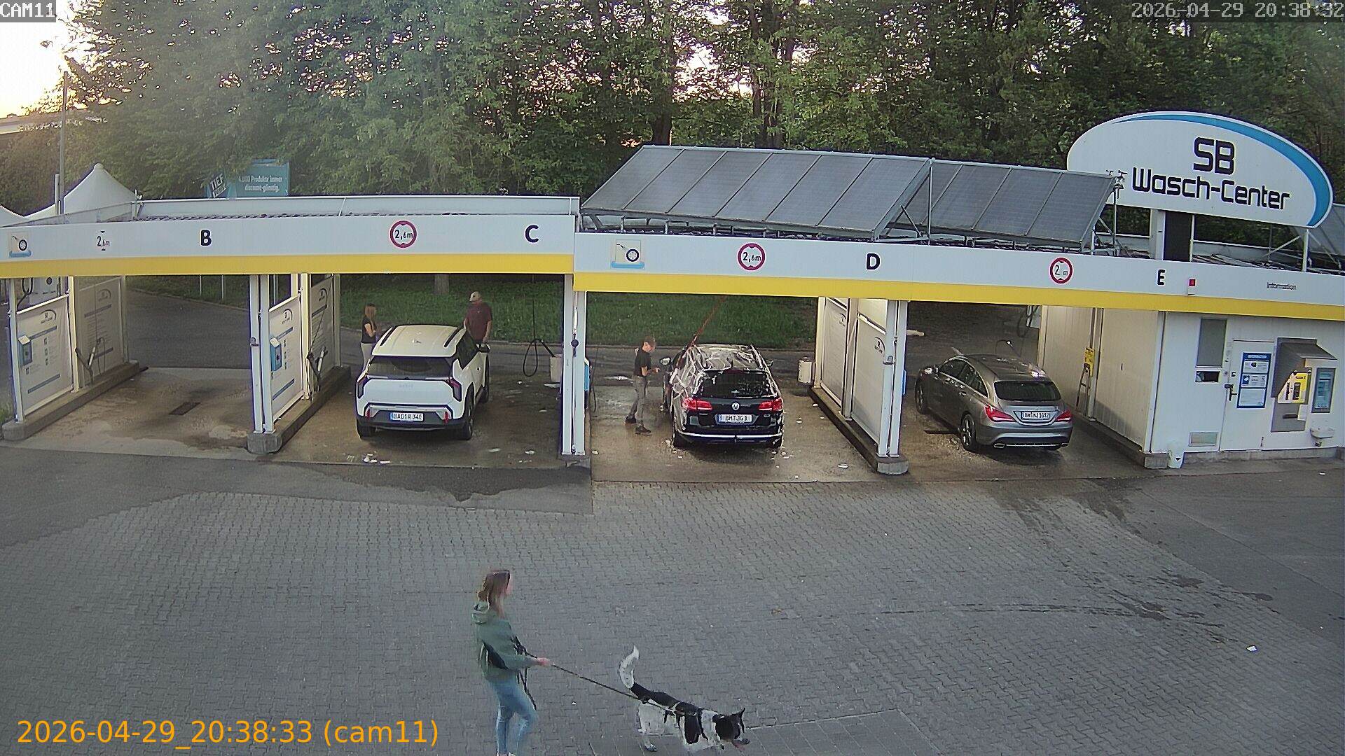 20260429203833