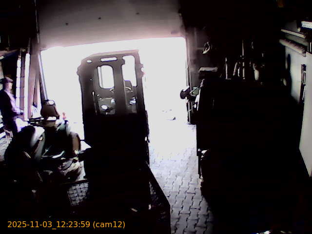 thumbnail_202511031223