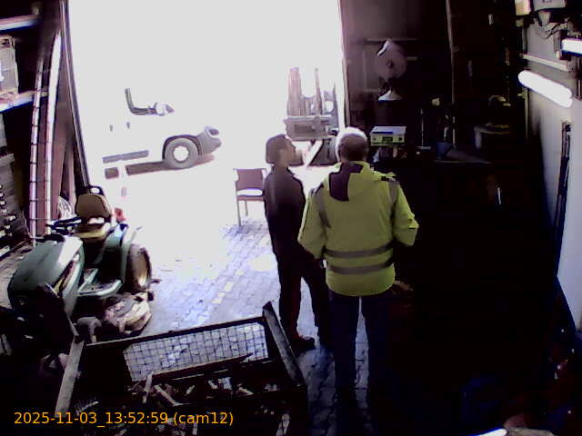 thumbnail_202511031352