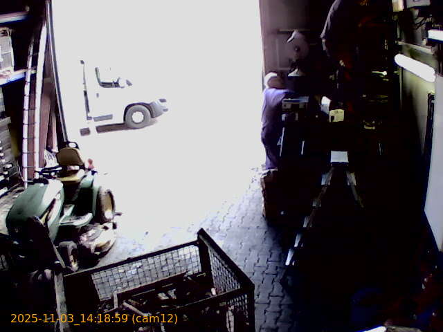 thumbnail_202511031418