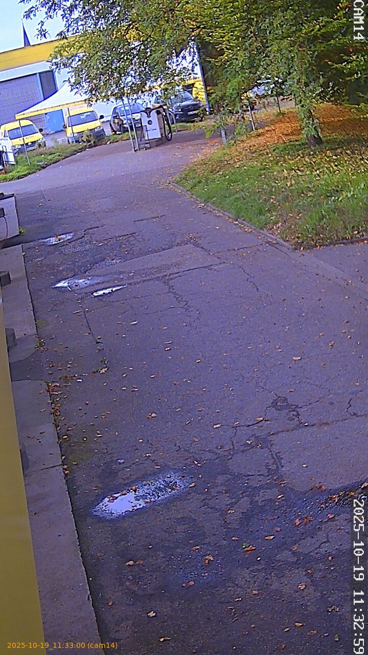 20251019113300