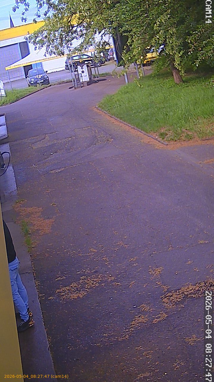20260504082747