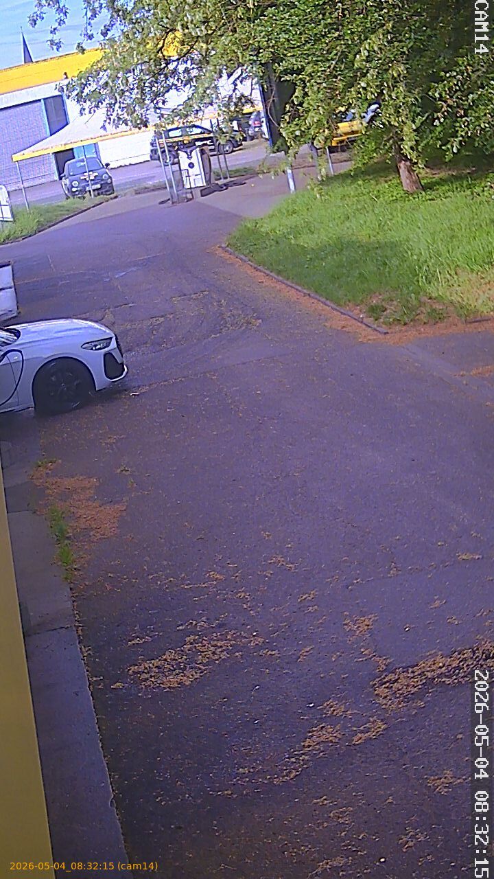 20260504083215