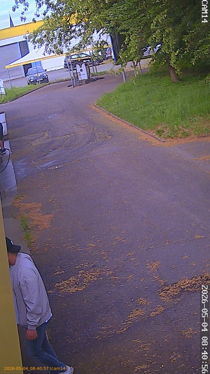 20260504084057