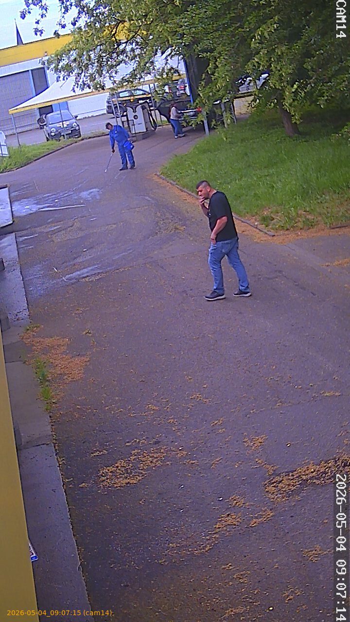 20260504090715