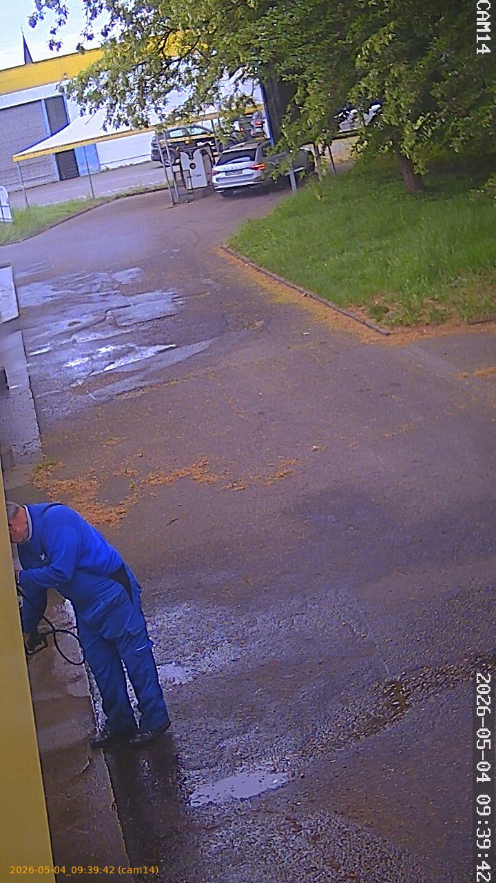 20260504093942