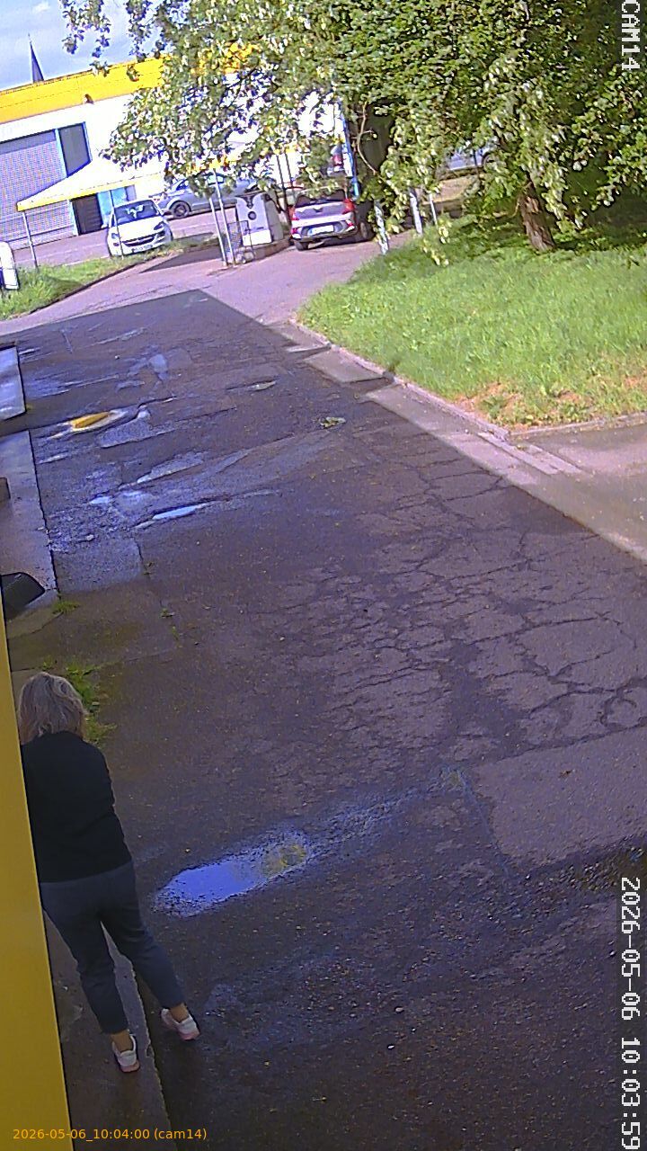 20260506100400