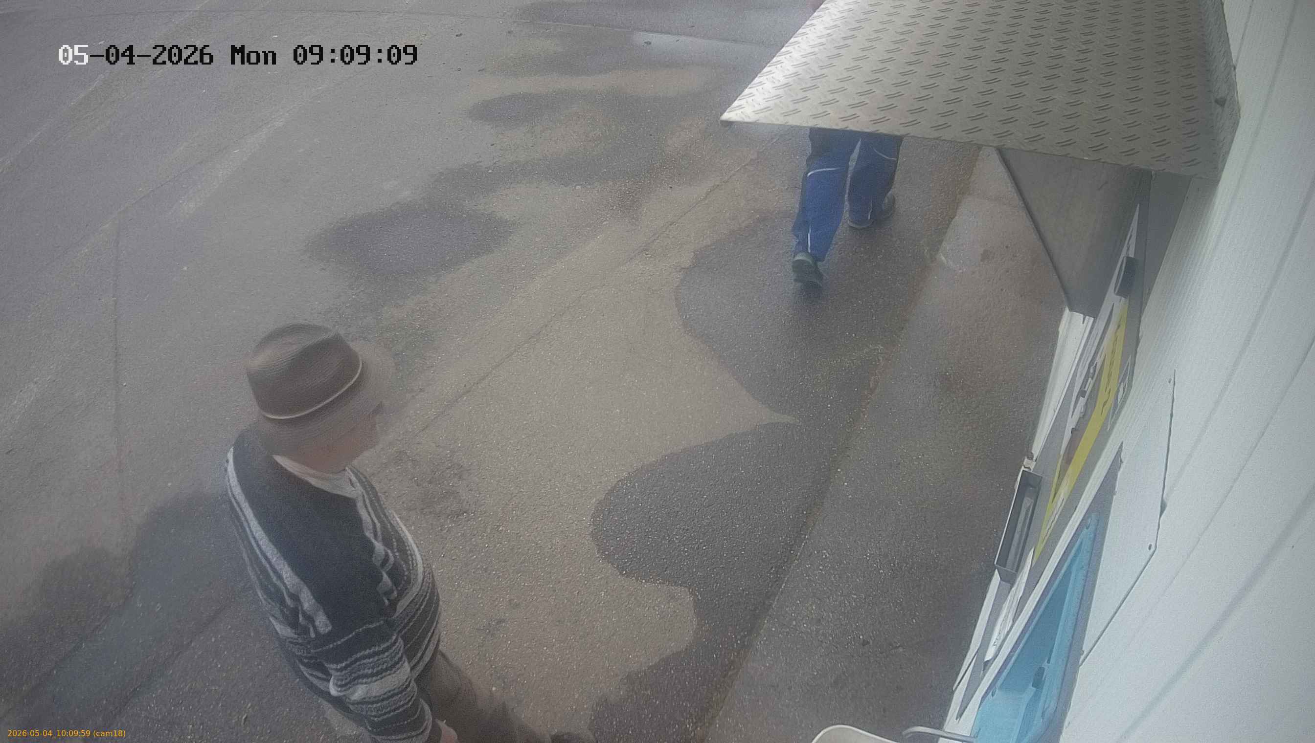 20260504100959