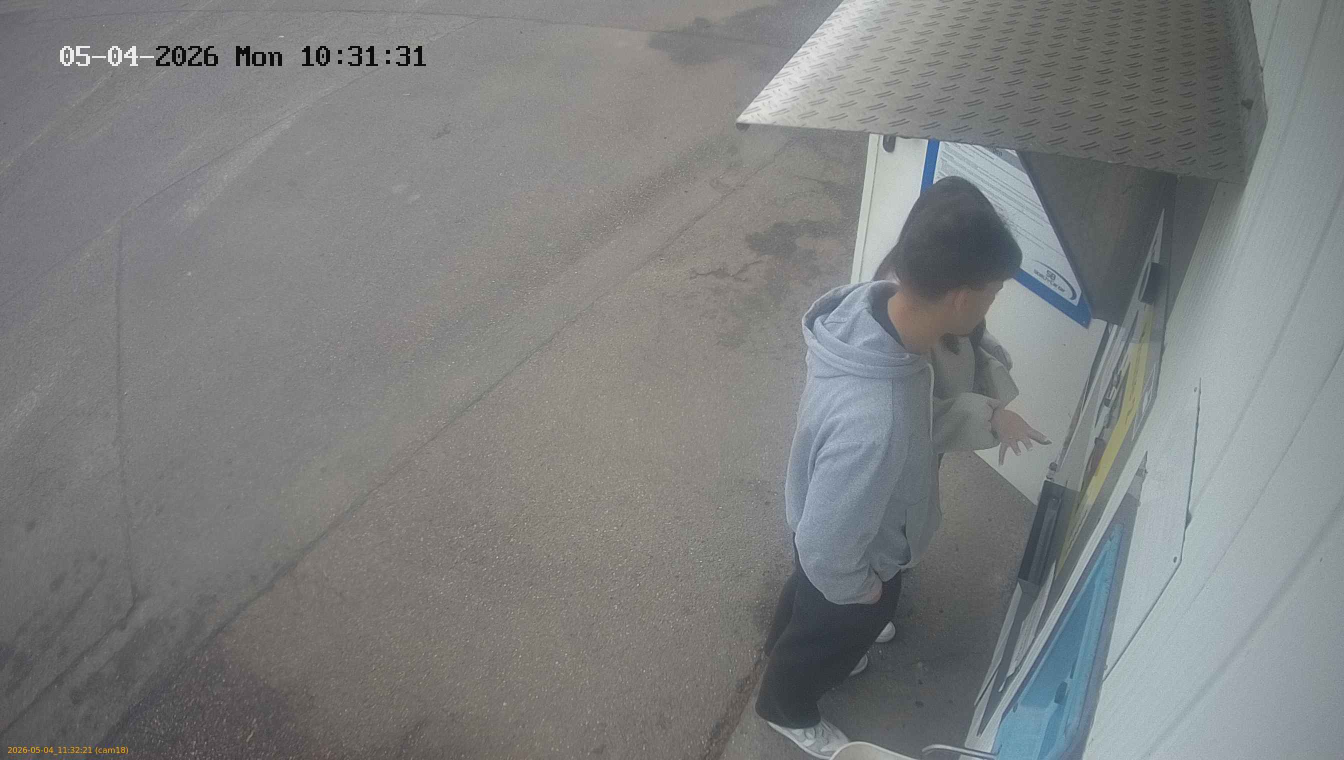 20260504113221
