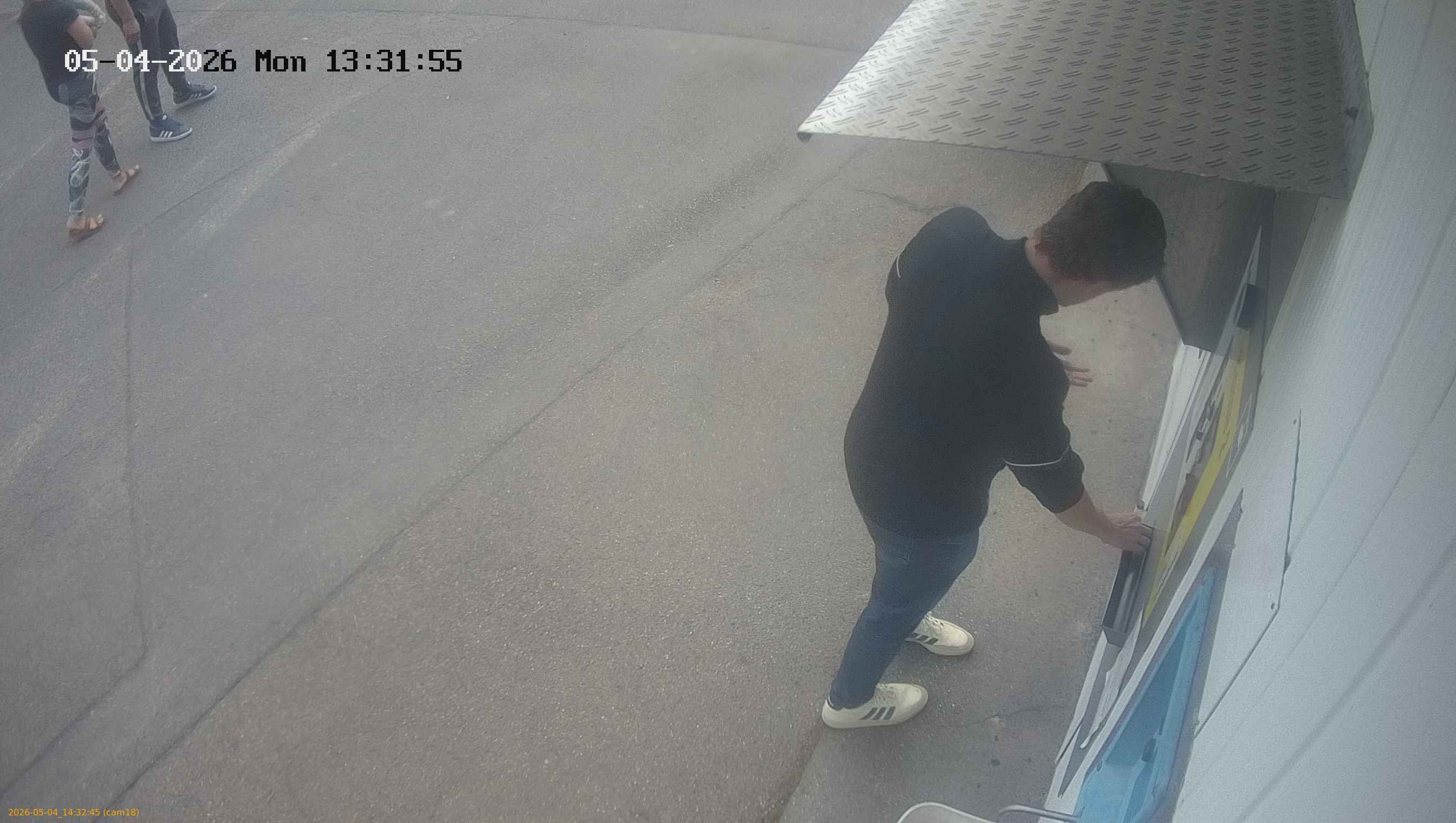 20260504143245