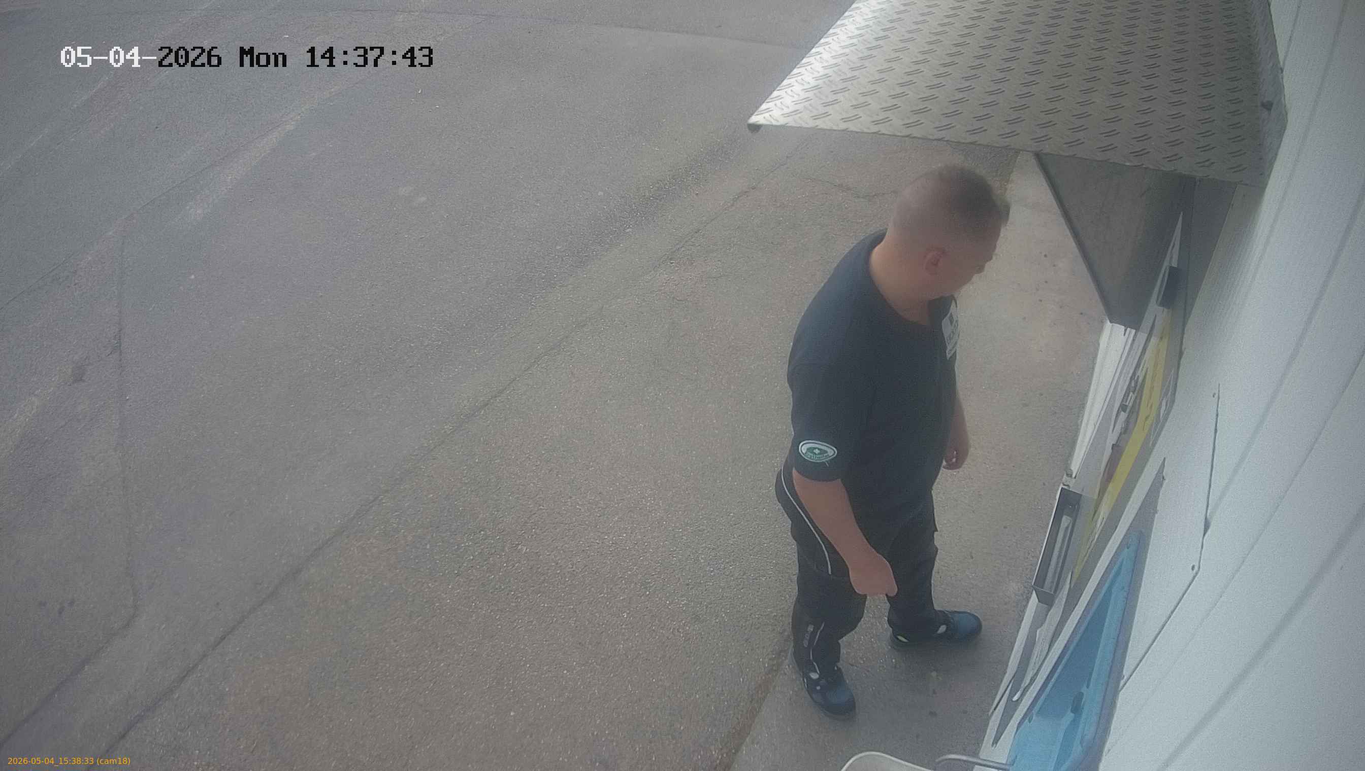 20260504153833