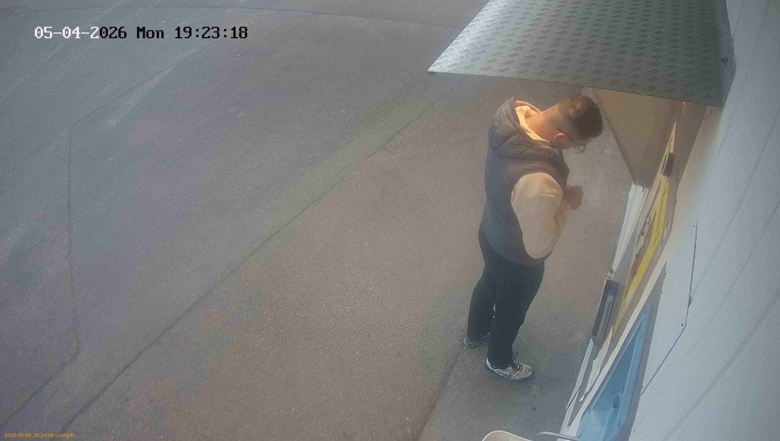 20260504202408