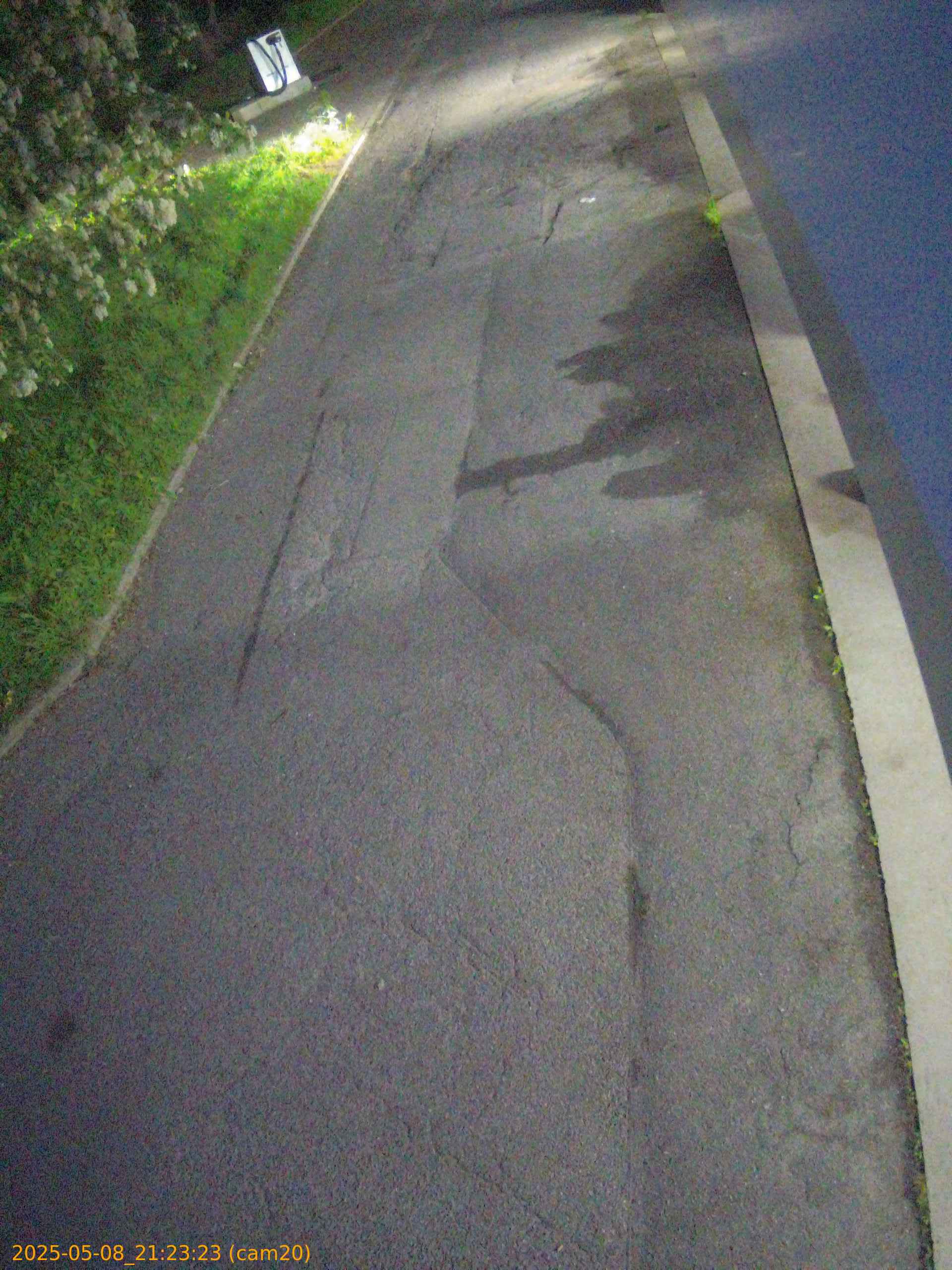 thumbnail_20250508212323