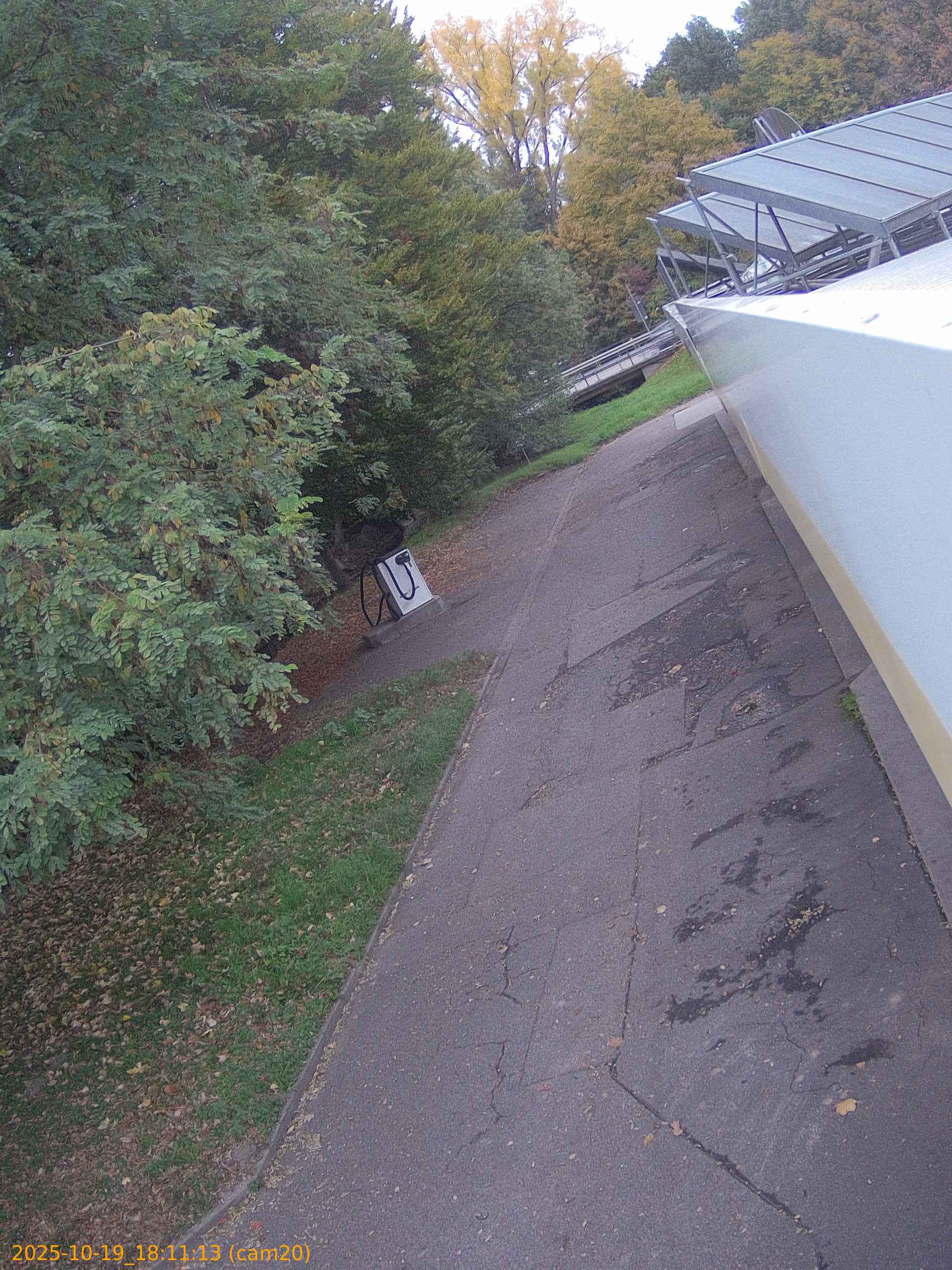 thumbnail_20251019181113