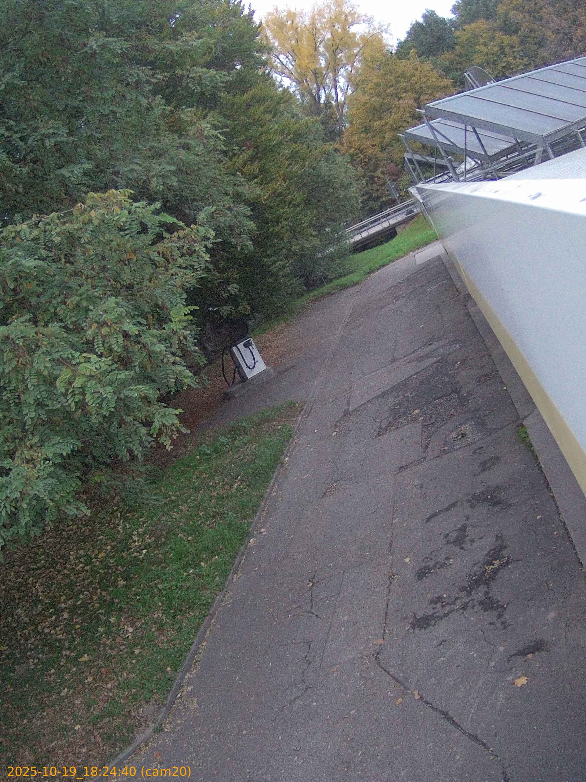thumbnail_20251019182440