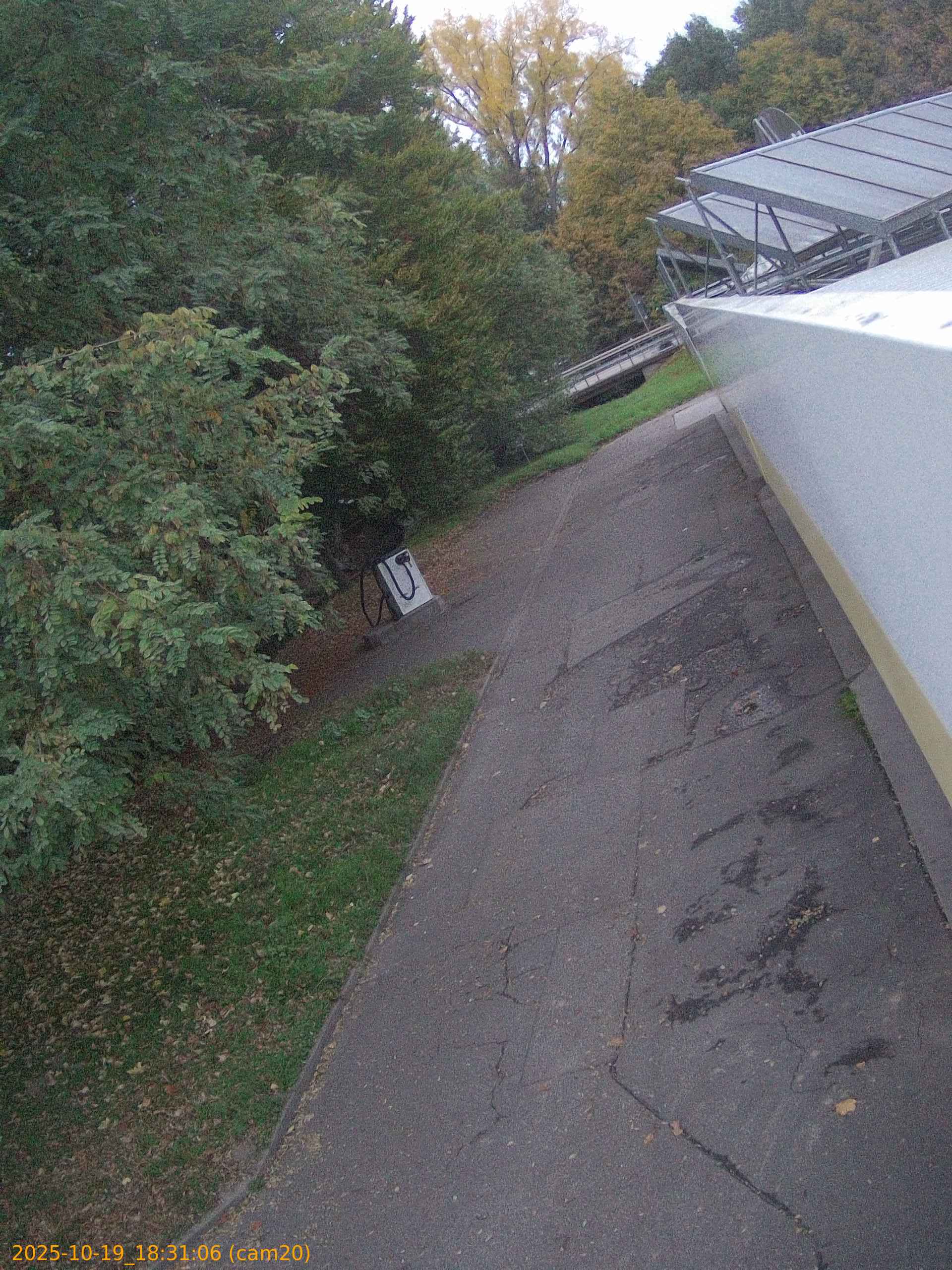 thumbnail_20251019183106