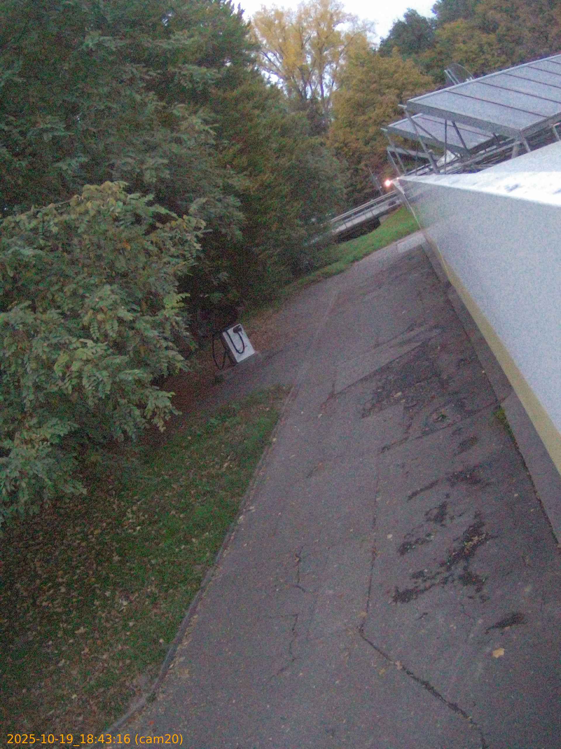 thumbnail_20251019184316