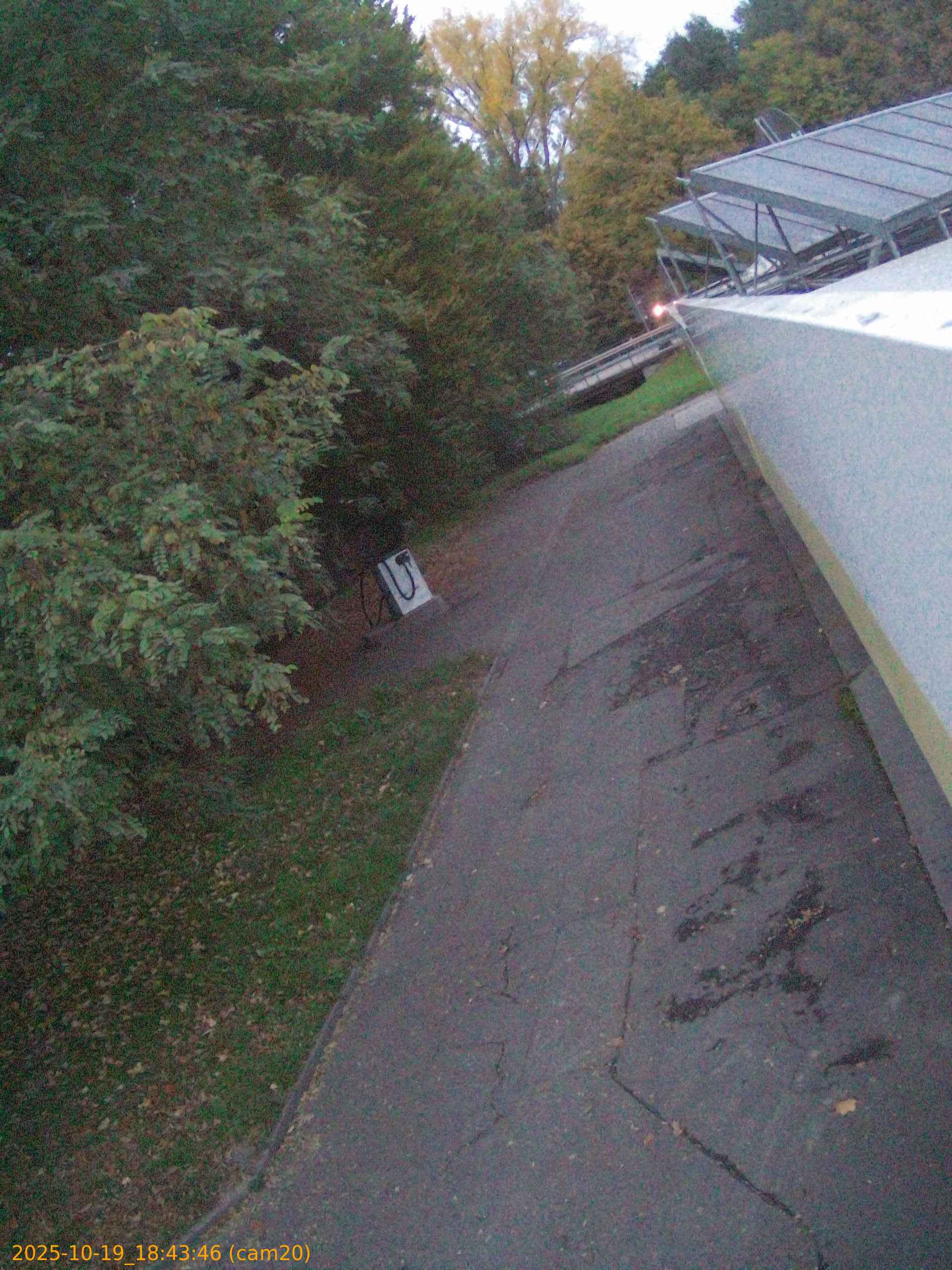 thumbnail_20251019184346