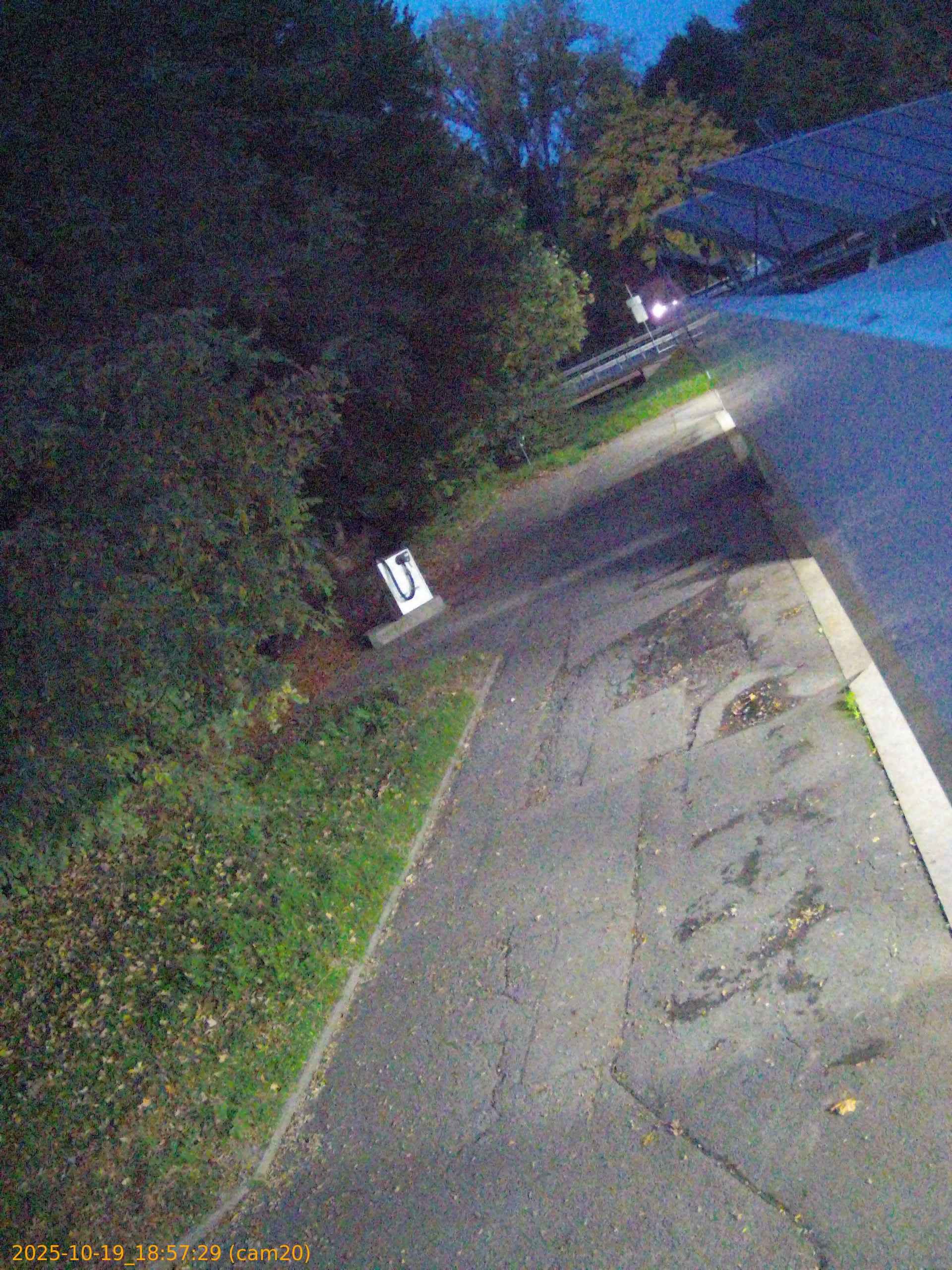 thumbnail_20251019185729