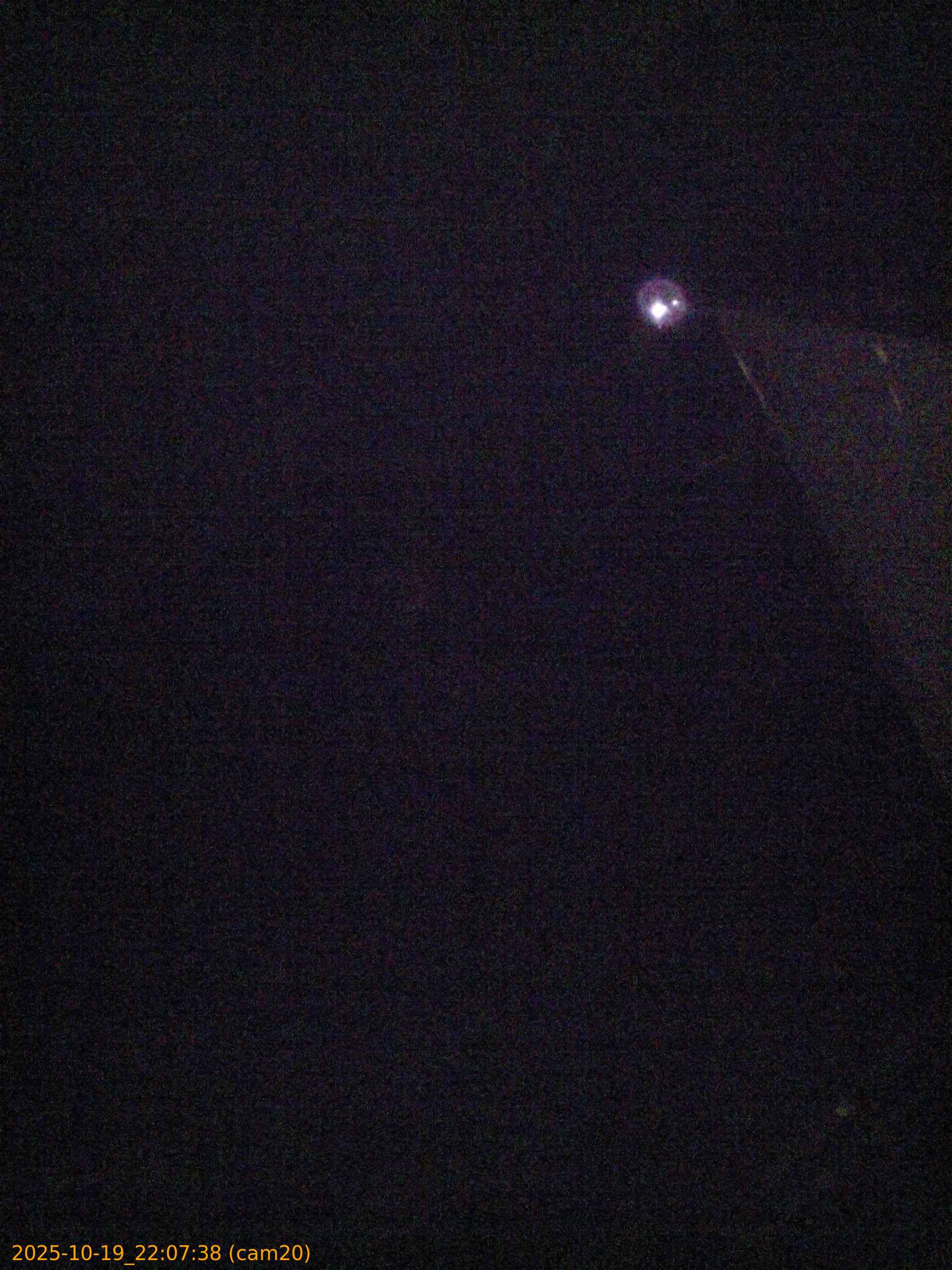 20251019220738