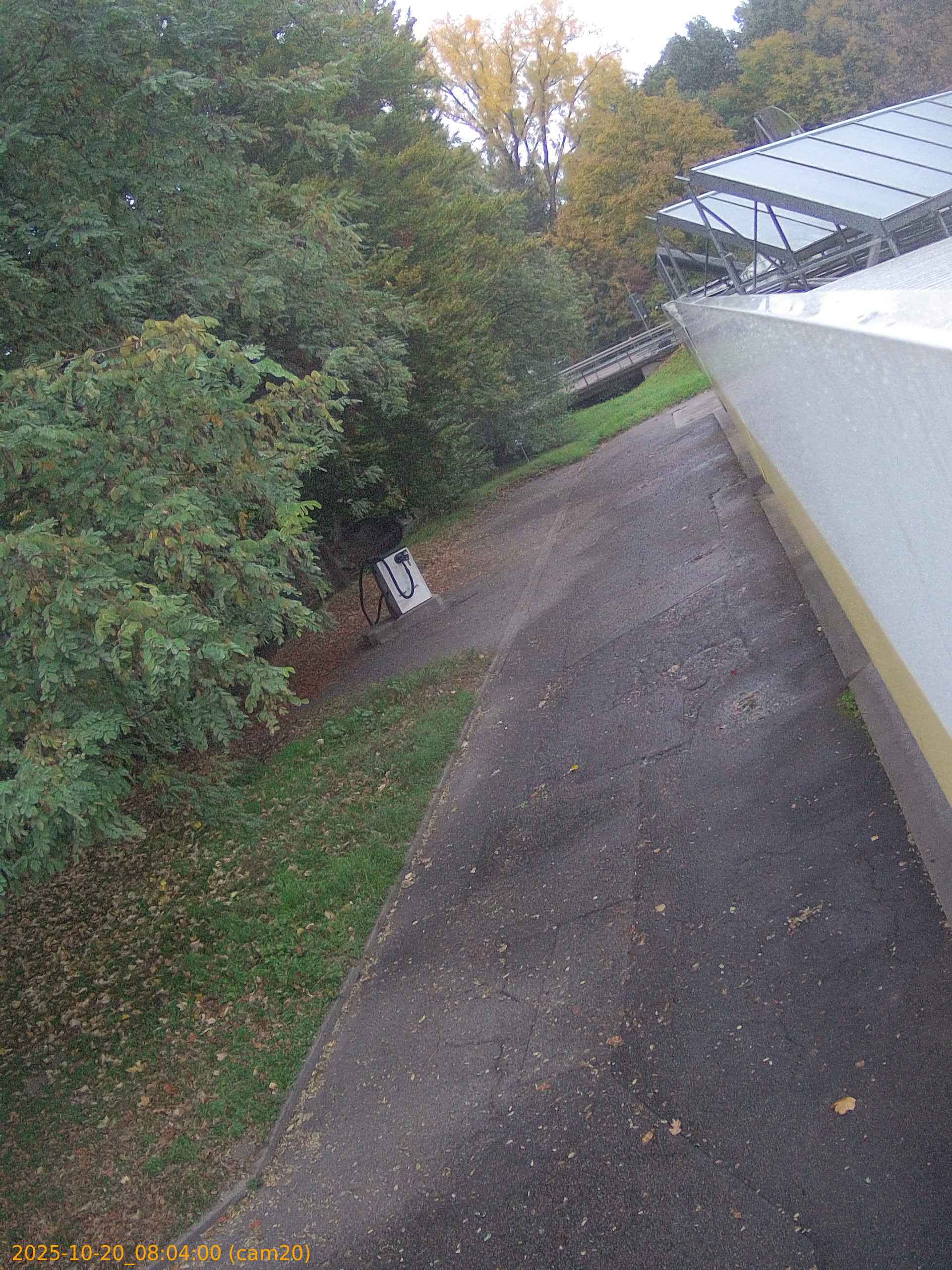 thumbnail_20251020080400