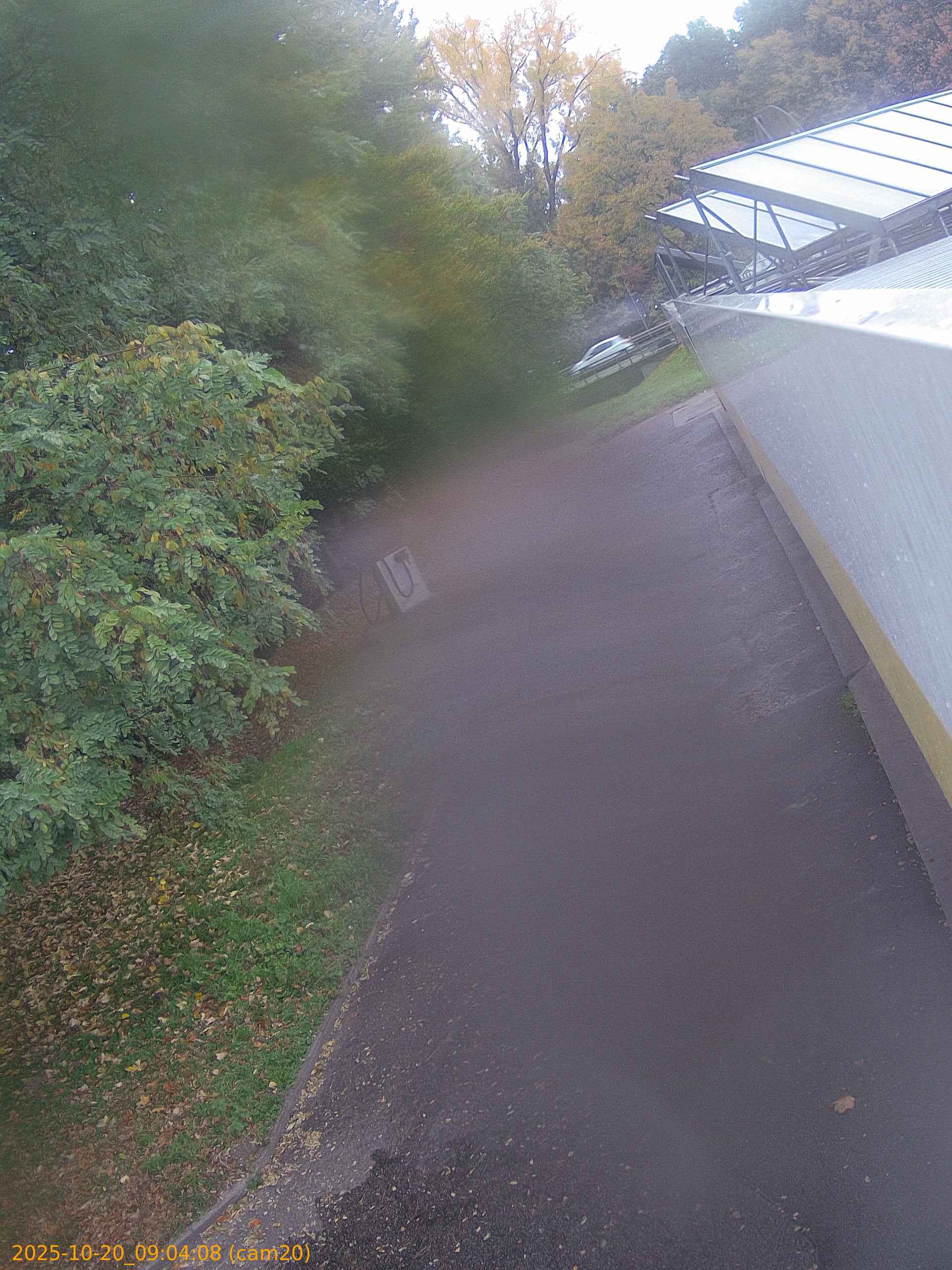 20251020090408