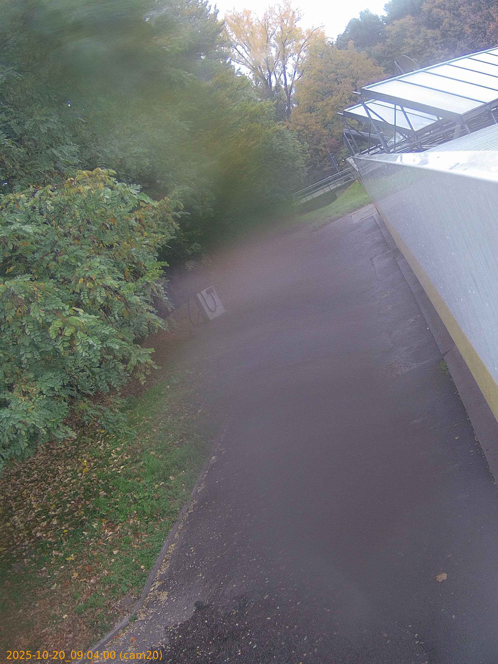 thumbnail_20251020090400
