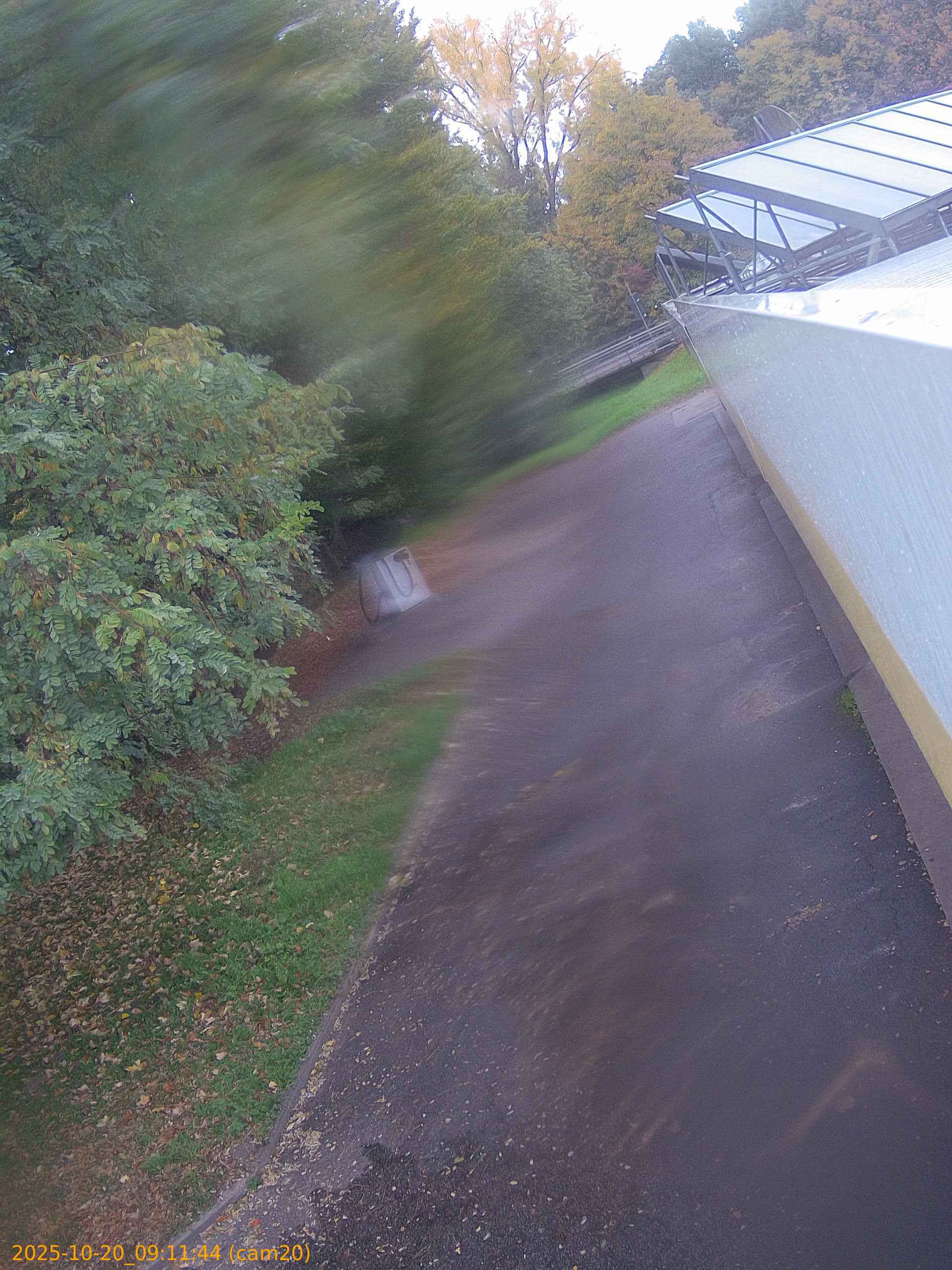 20251020091144