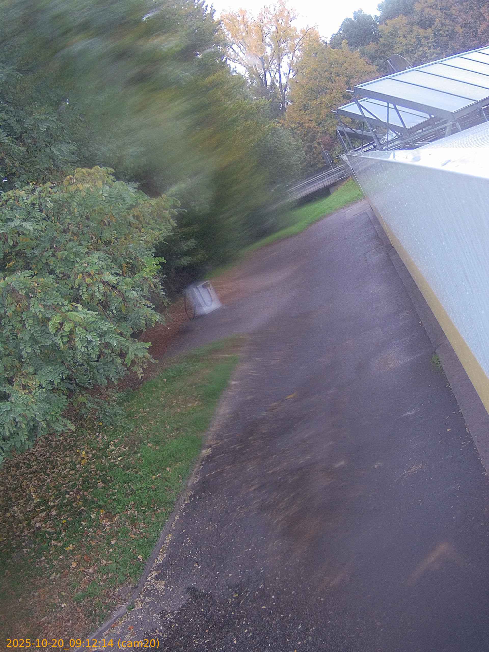 20251020091214