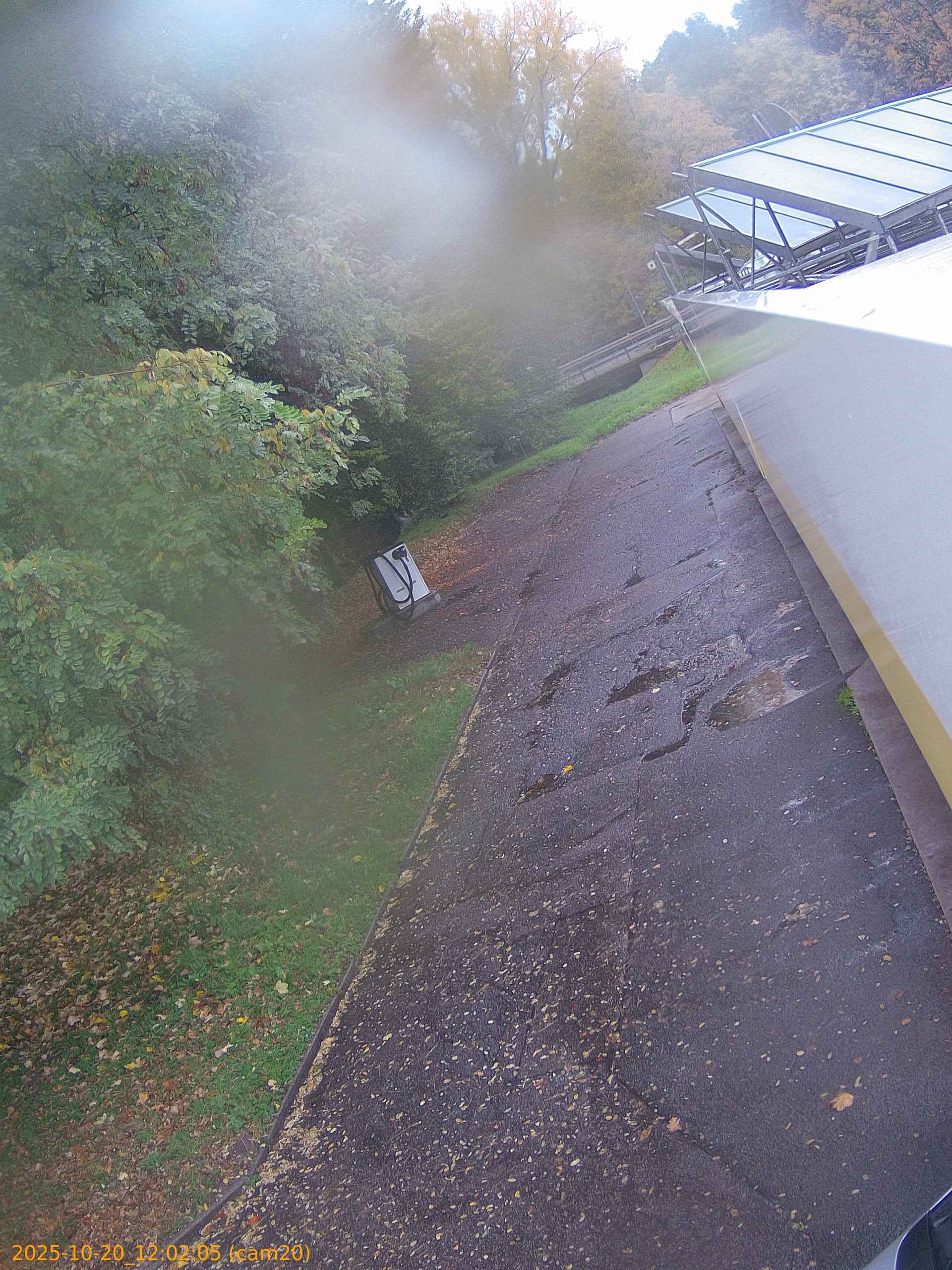 thumbnail_20251020120205