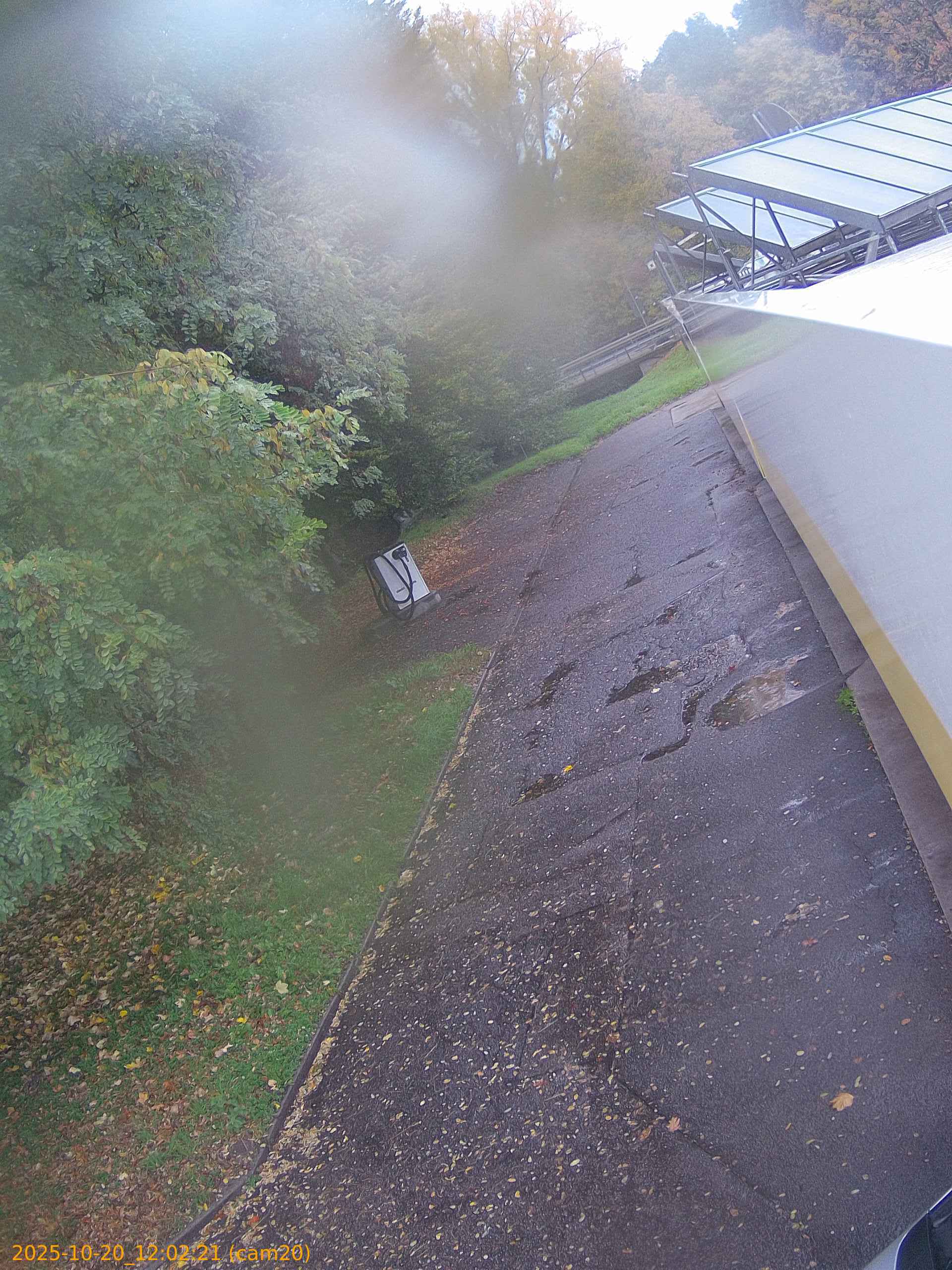 thumbnail_20251020120221