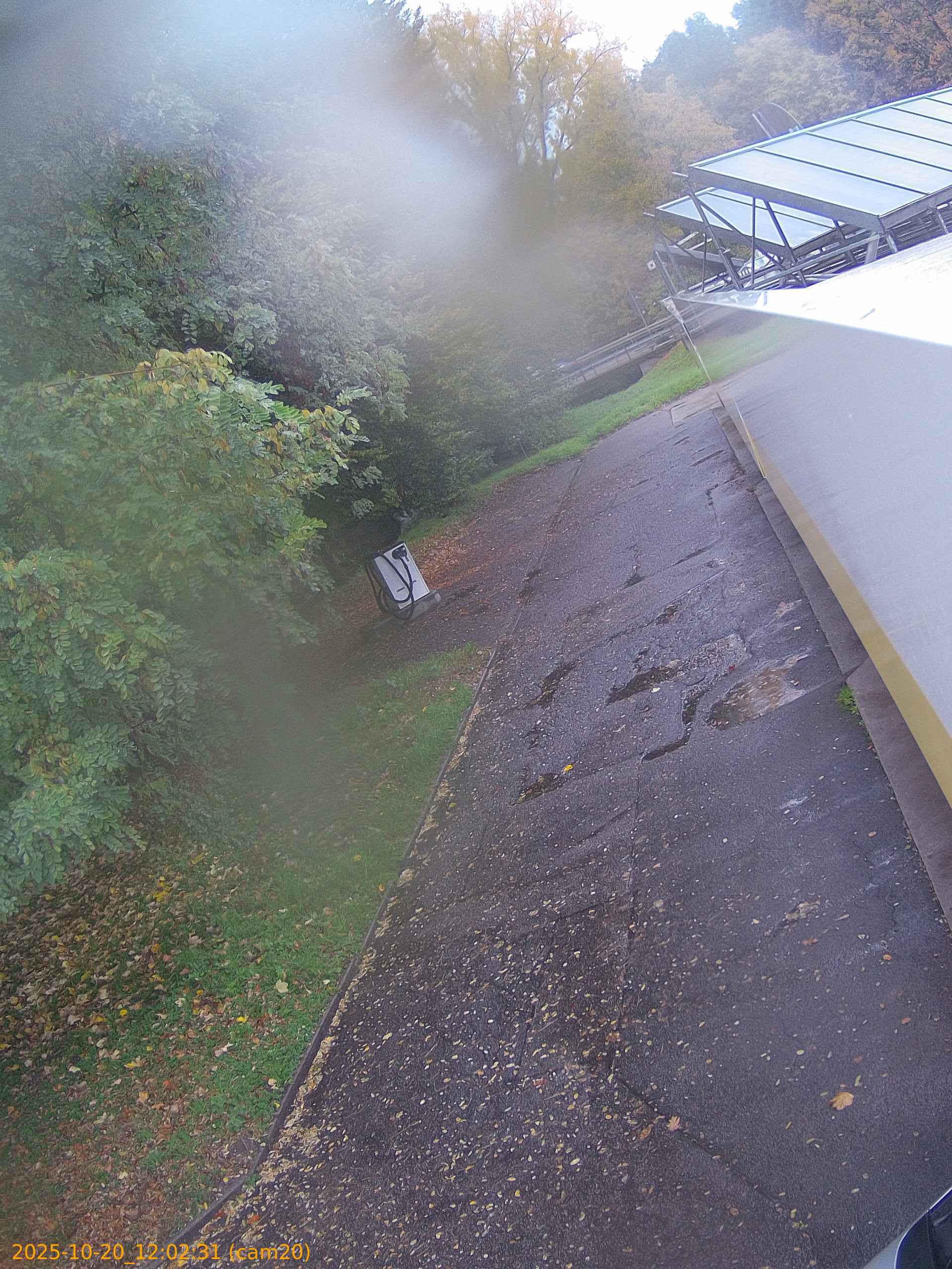 thumbnail_20251020120231