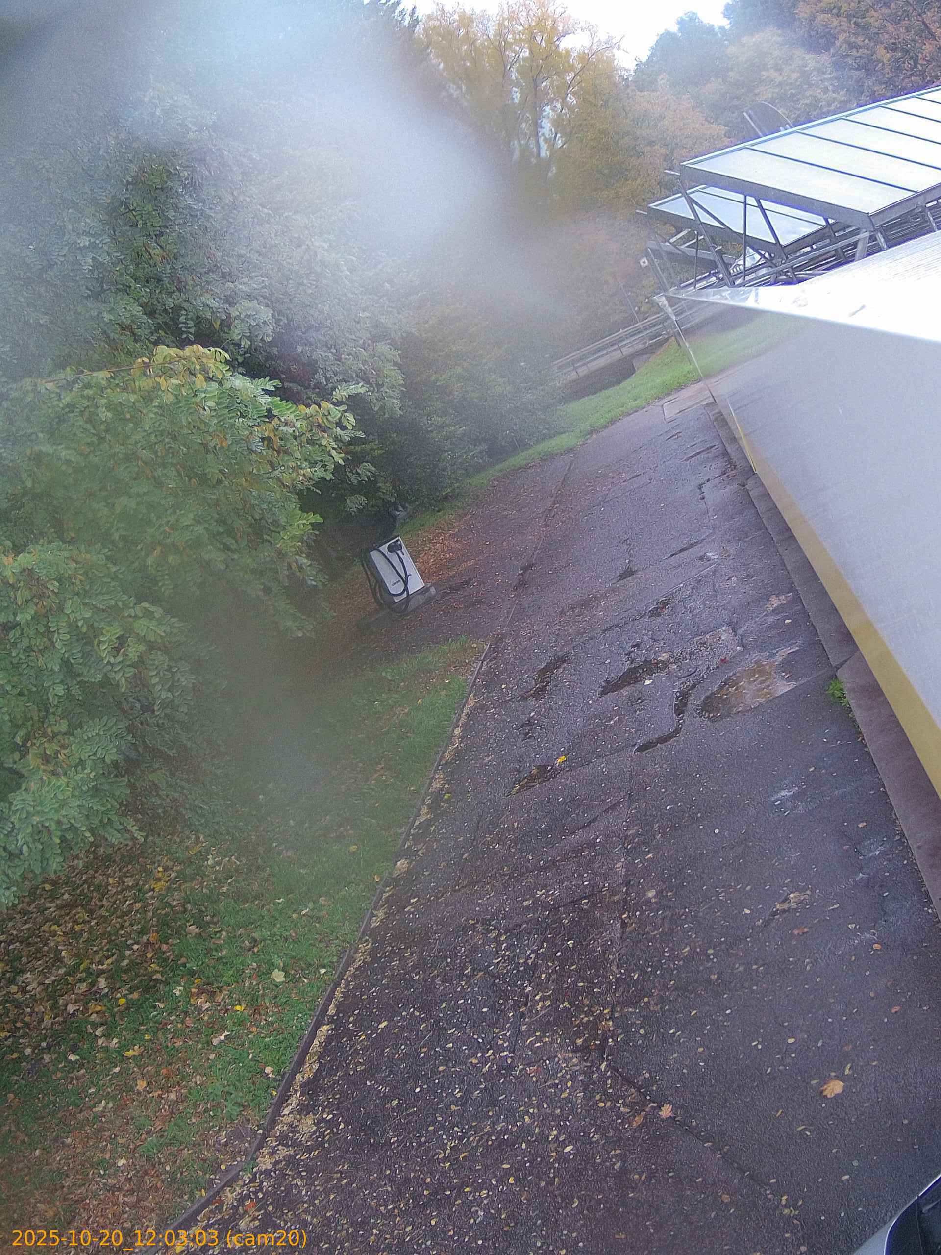 thumbnail_20251020120303
