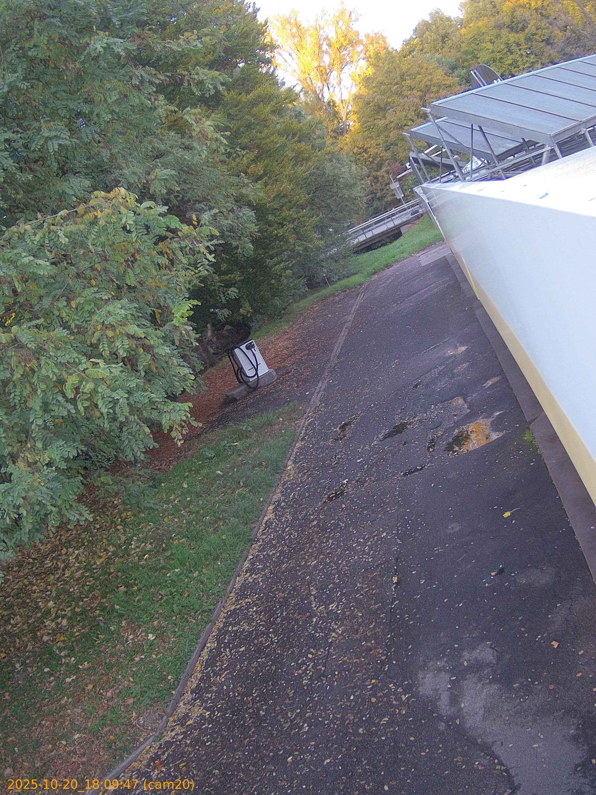 thumbnail_20251020180947