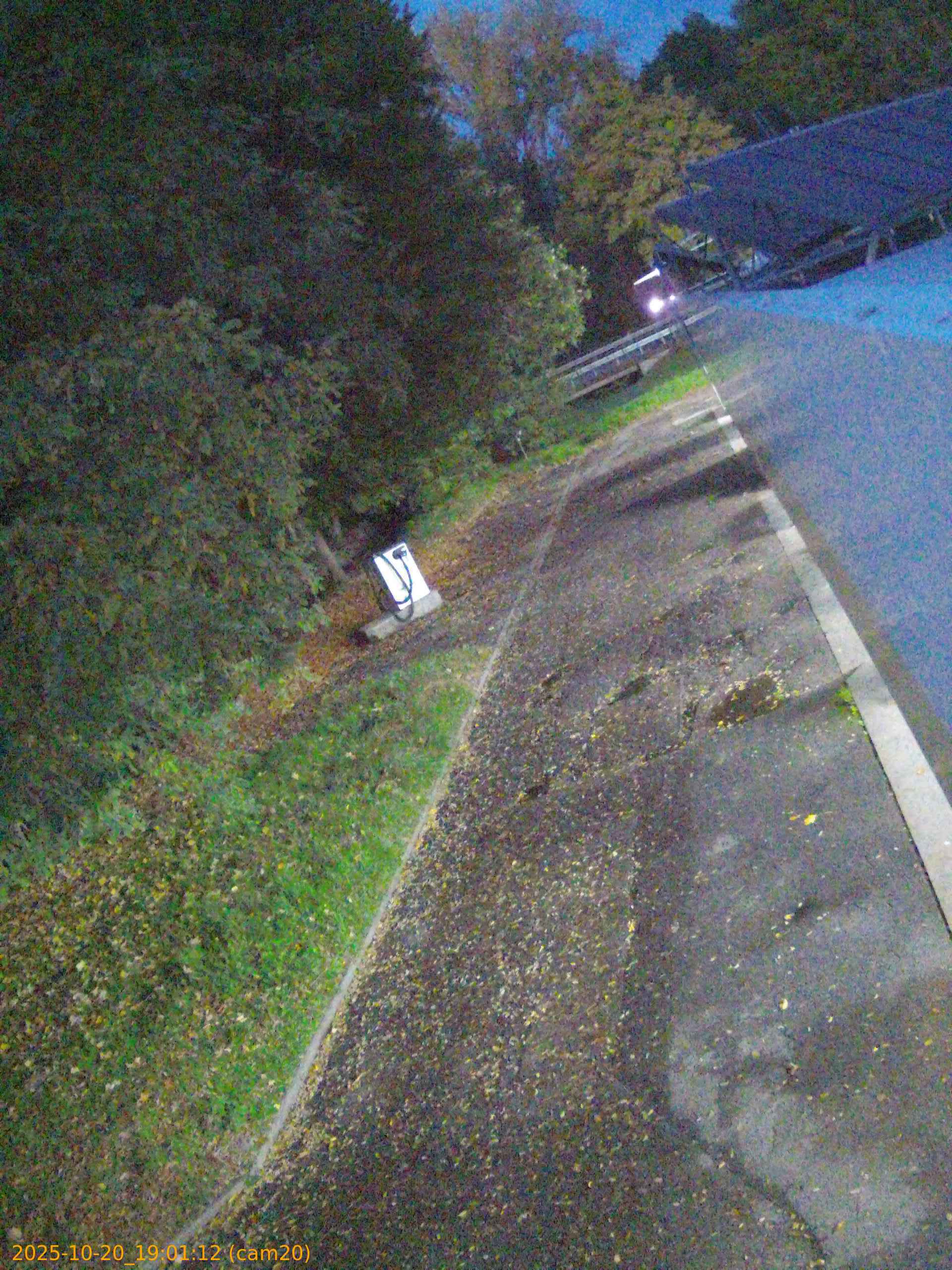 thumbnail_20251020190112